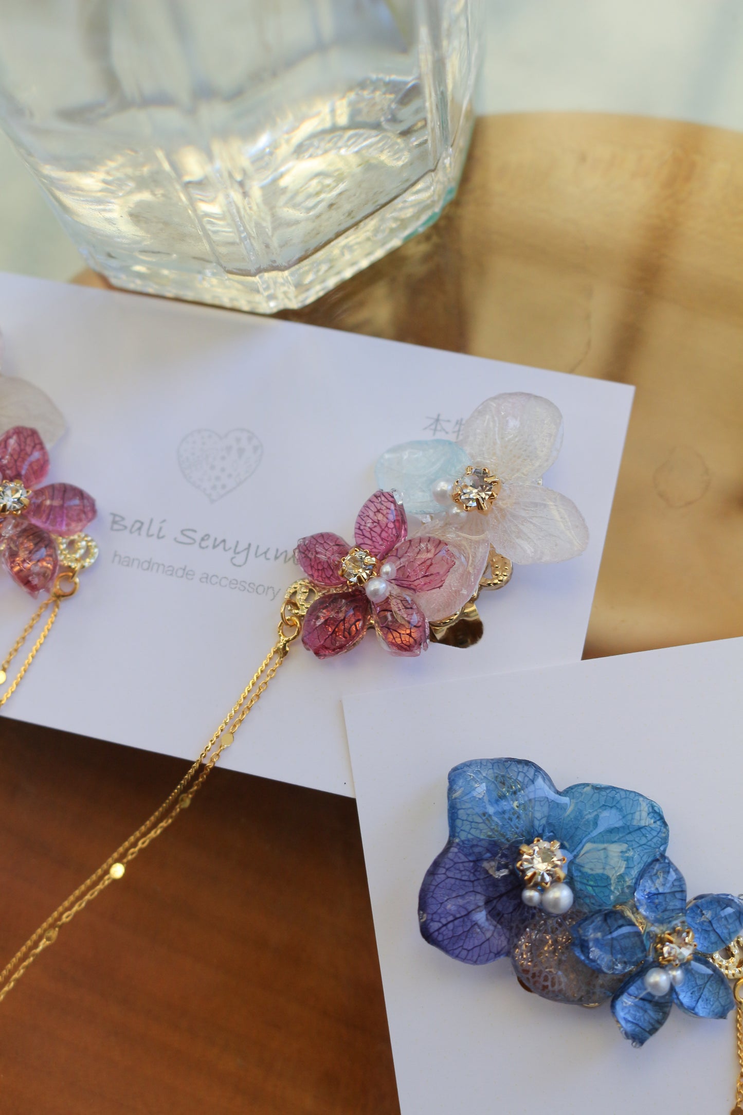 Hydrangea Flying Butterfly No.36 - Clip-on(イヤリング)
