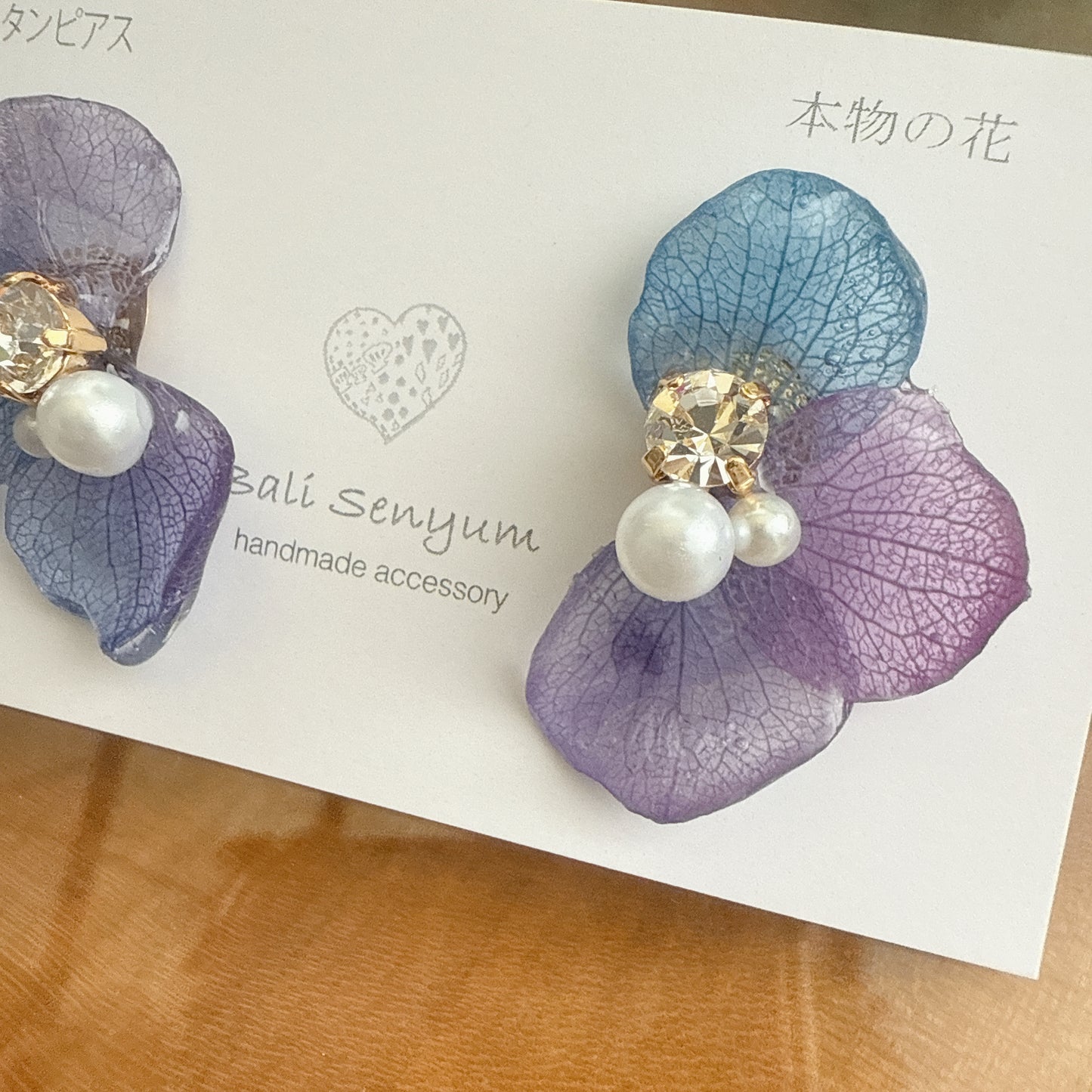 Hydrangea Wing No.115- Titanium Pierce(ピアス)
