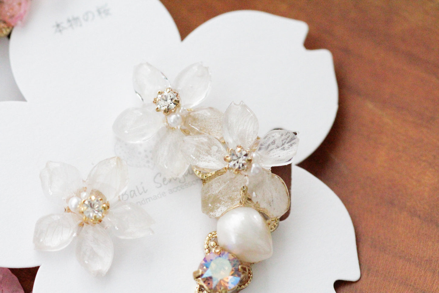 Someiyoshino Double Sakura Earring and Ear Cuff 〜 White #S026