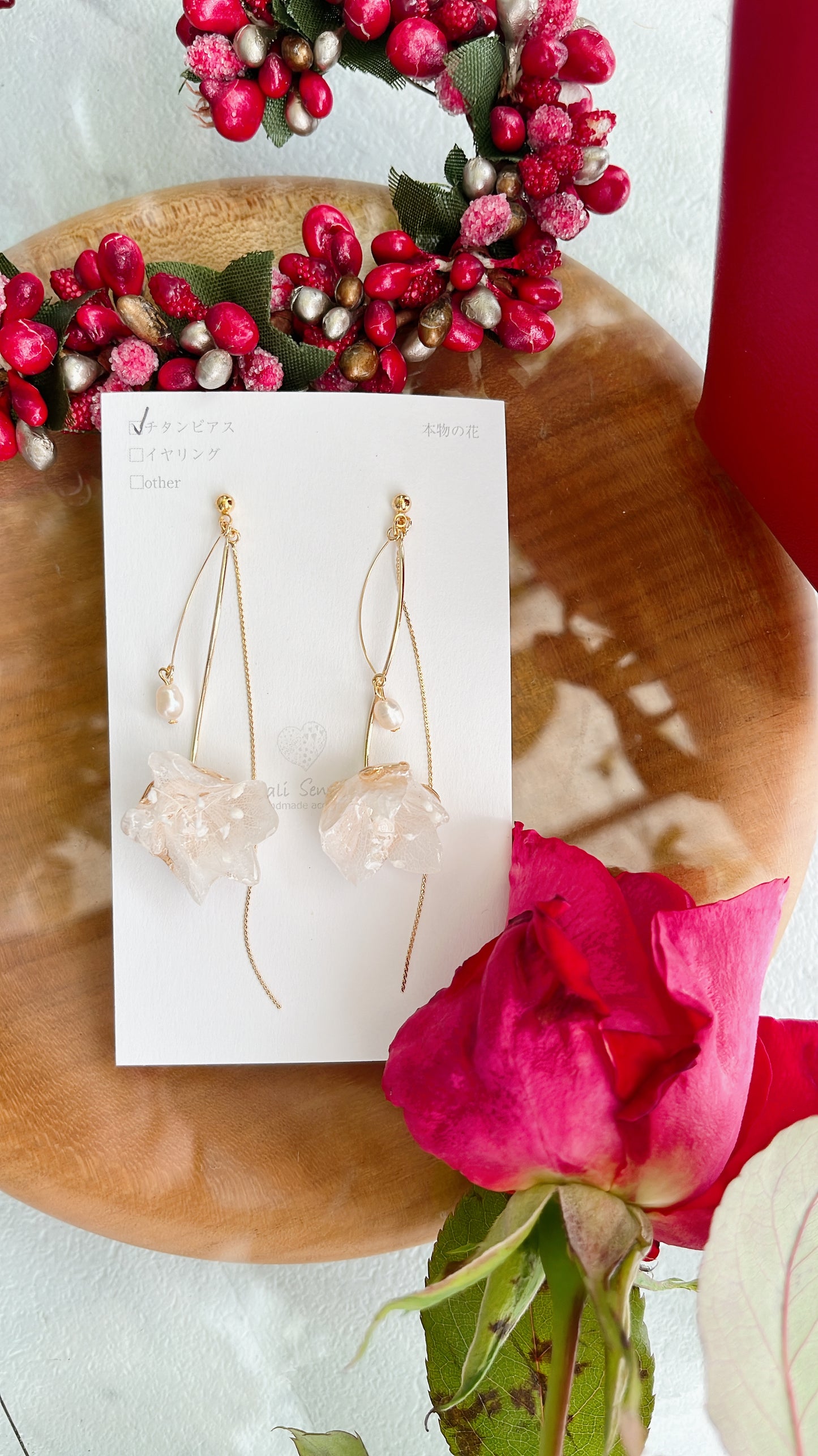 Dangling Flower Earring with Pearl ピアスorイヤリング