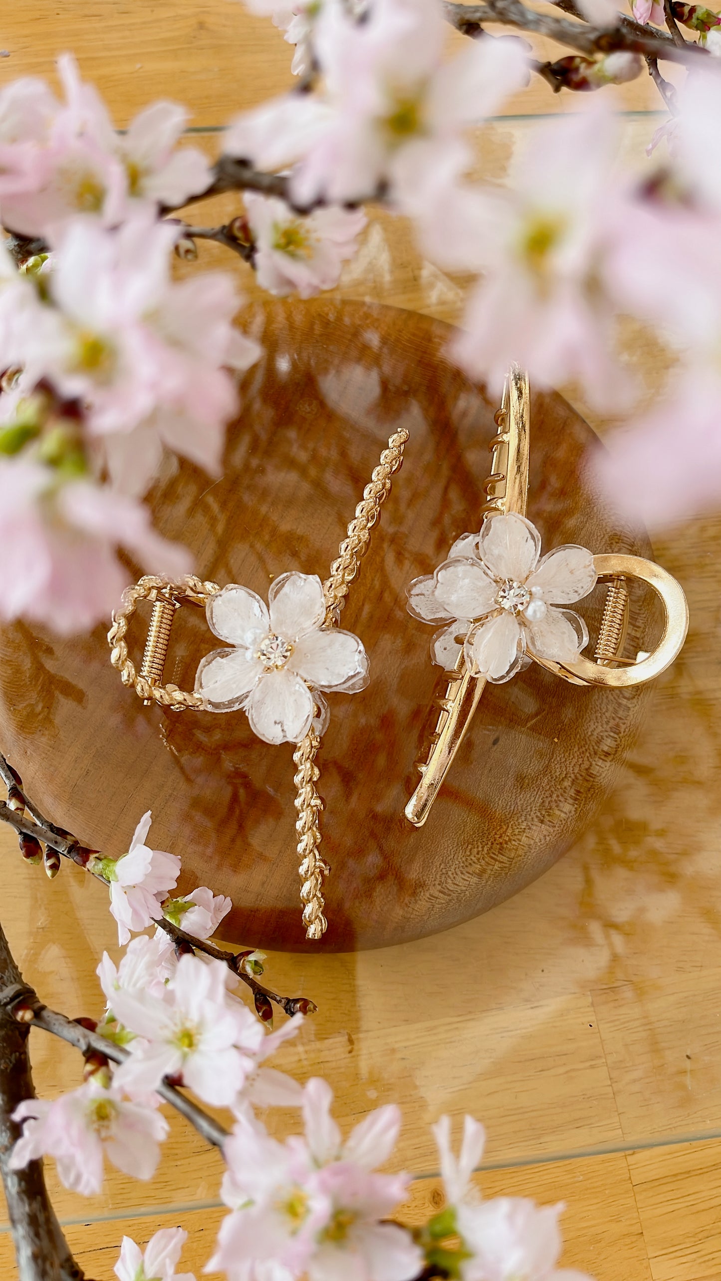 Someiyoshino Sakura Hair Clip - White Big