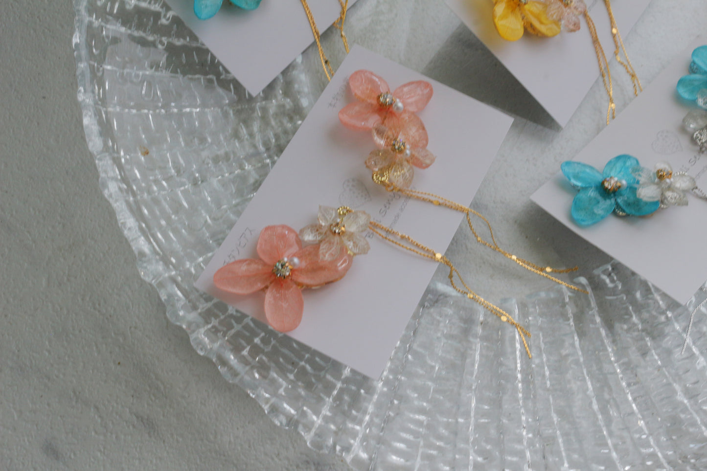 Hydrangea Flying Butterfly Earrings No.58 - Titanium Pierce(ピアス)