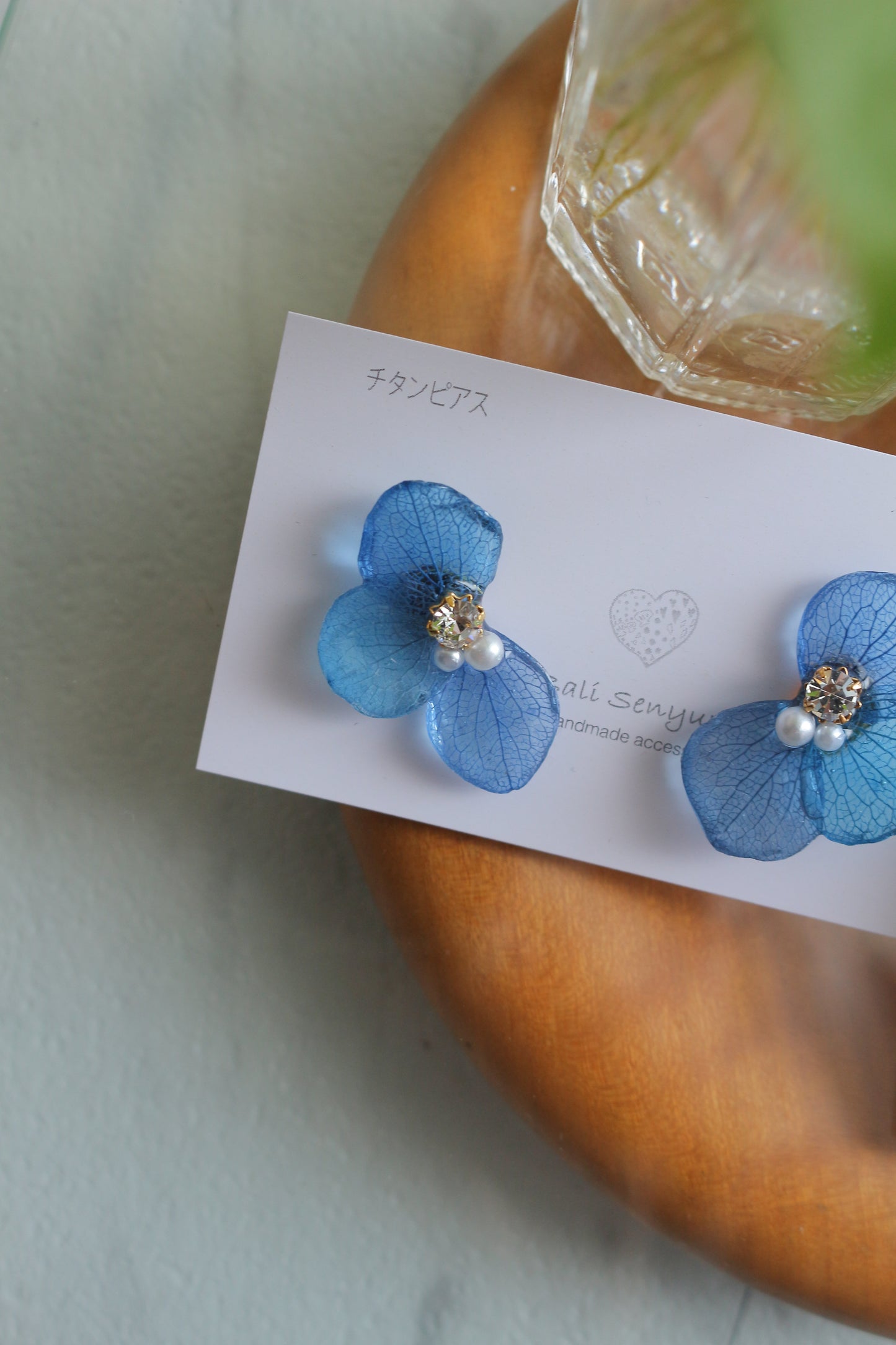 Hydrangea Wing No.129- Titanium Pierce(ピアス)