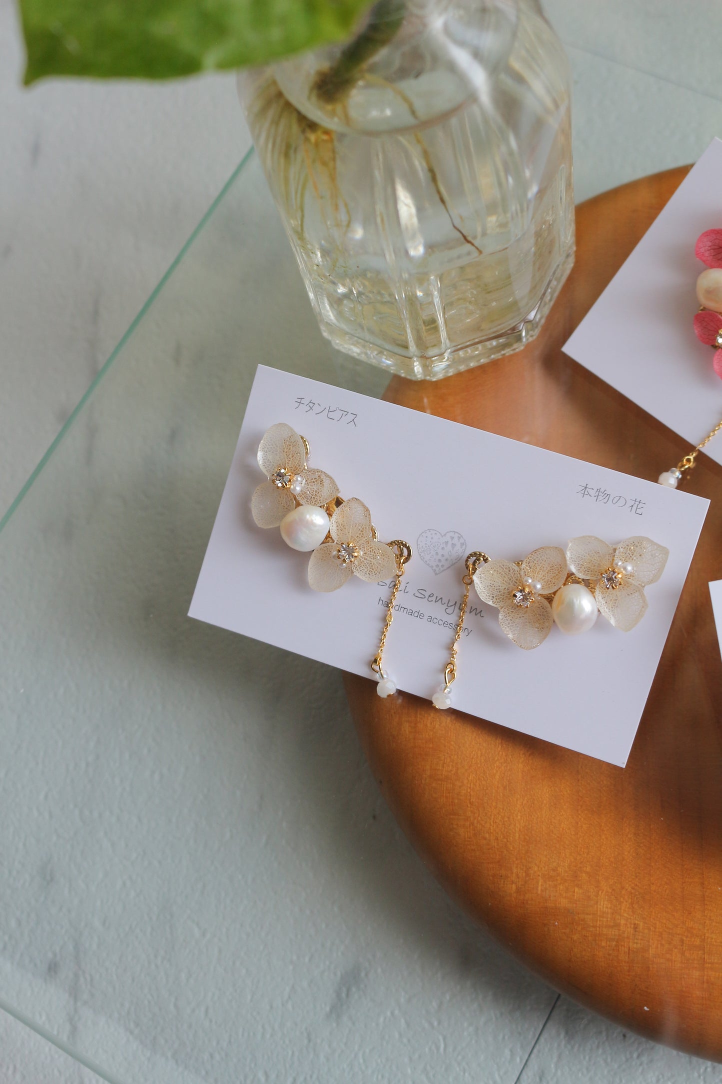 Hydrangea Pearl Flower Earring No.3