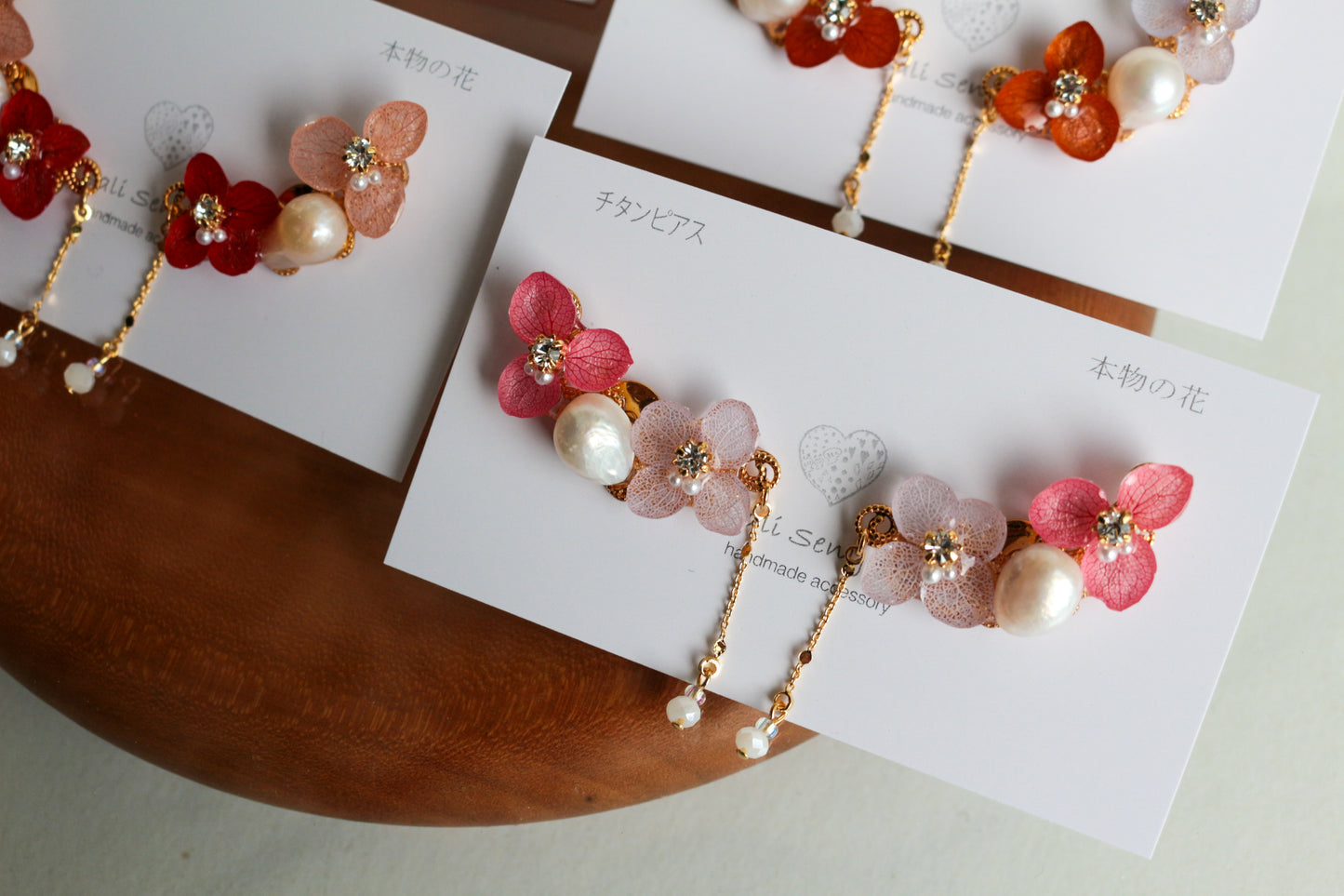 Hydrangea Pearl Flower Earring No.6 Titanium Pierce(ピアス)