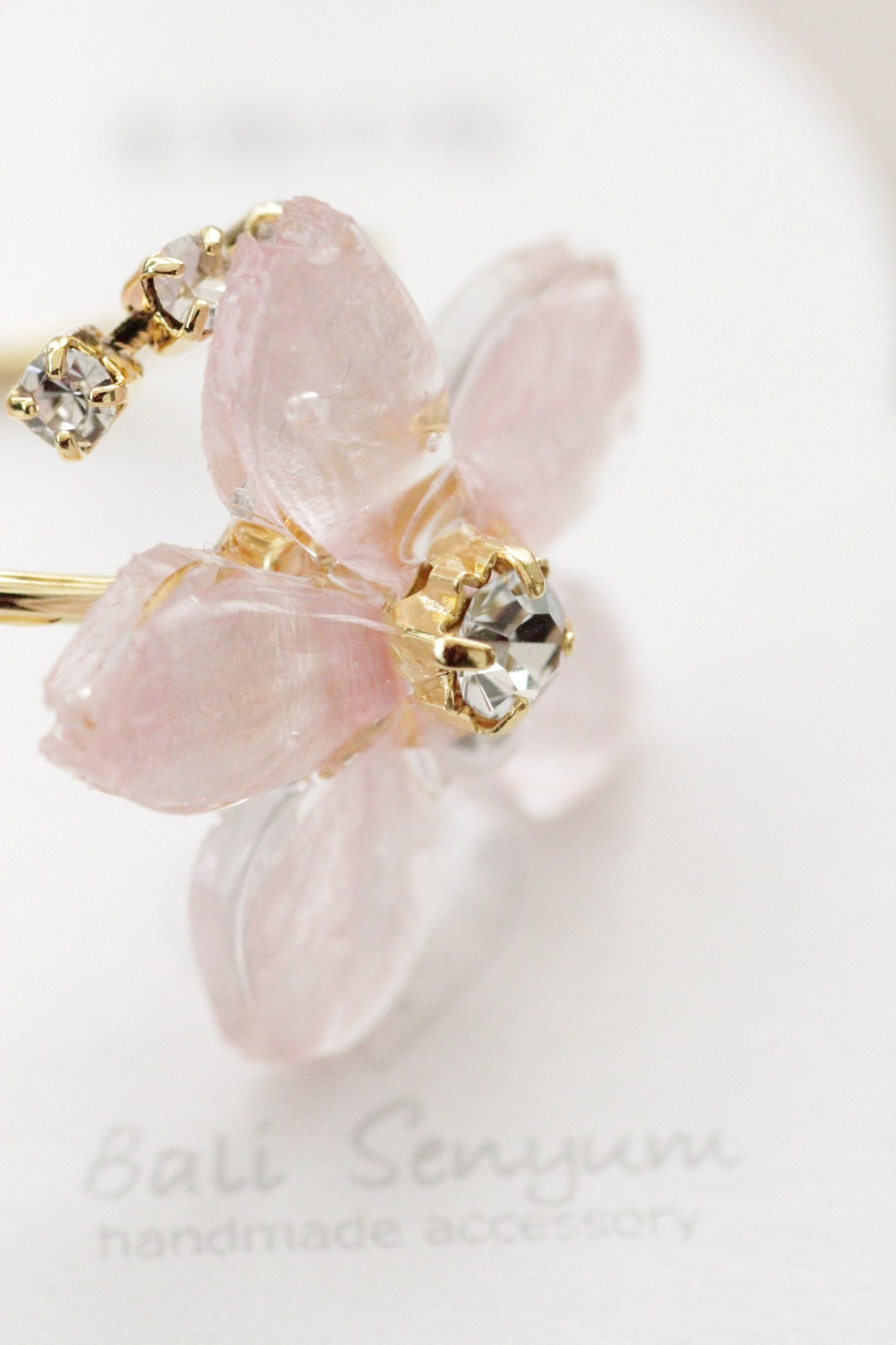 Someiyoshino Sakura Ring with Three Gems NEW