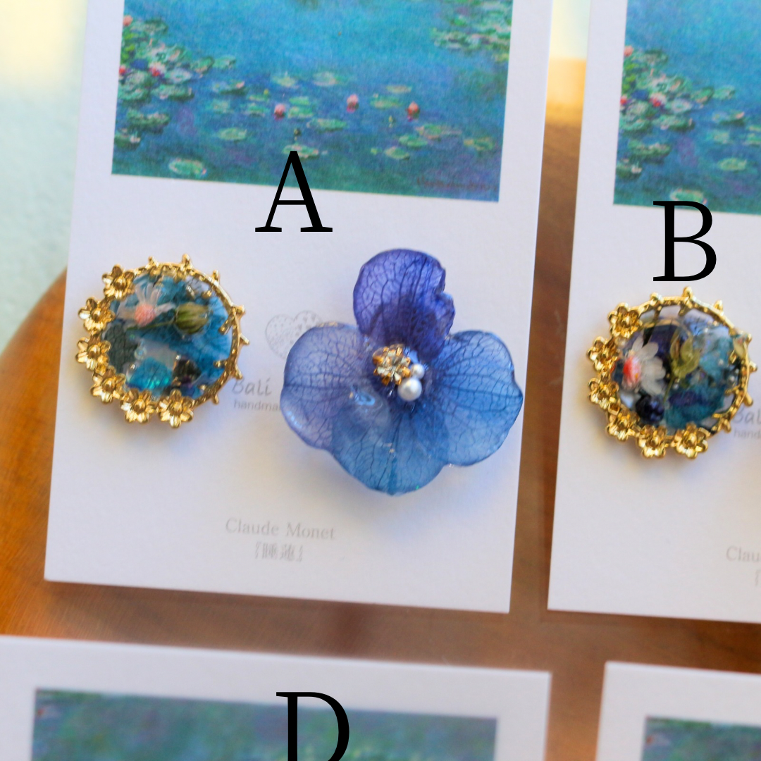 Monet's Water Lilies Inspired Flower and Medallion No.8 イヤリング Clip-on 睡蓮
