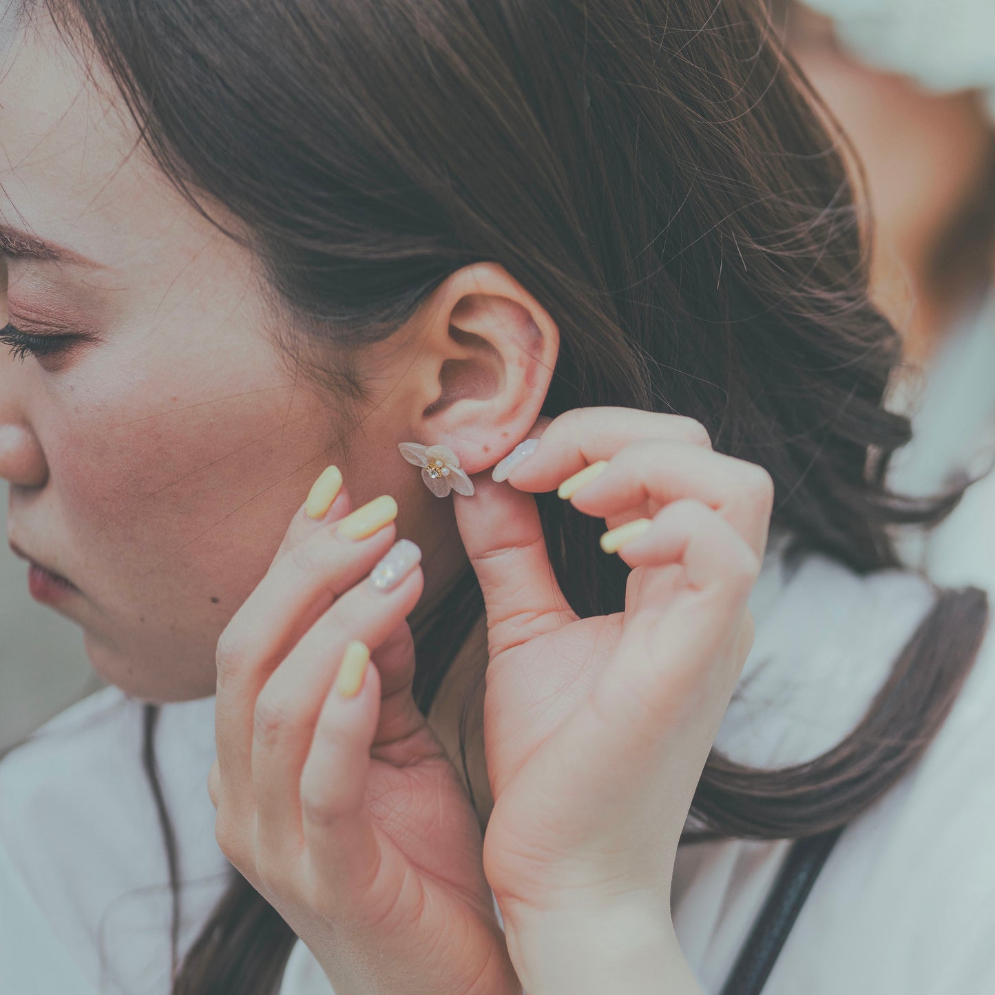 Hydrangea Petal No.56 パーツ選べます。Clip-on or Titanium Pierce