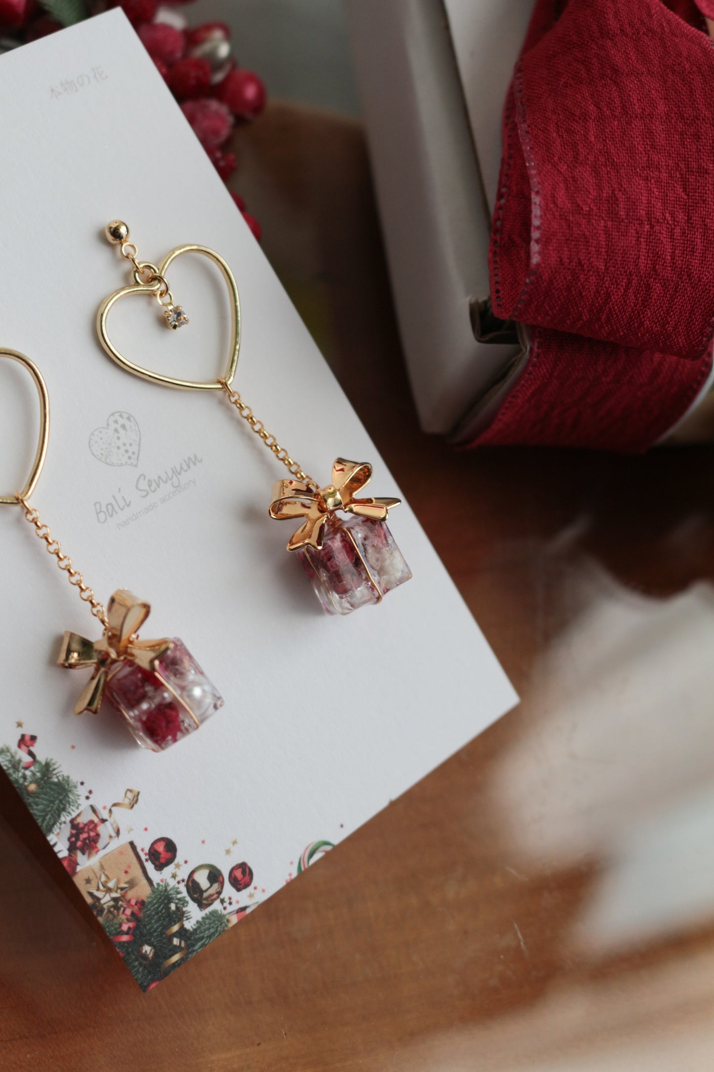 Christmas Heart Earring