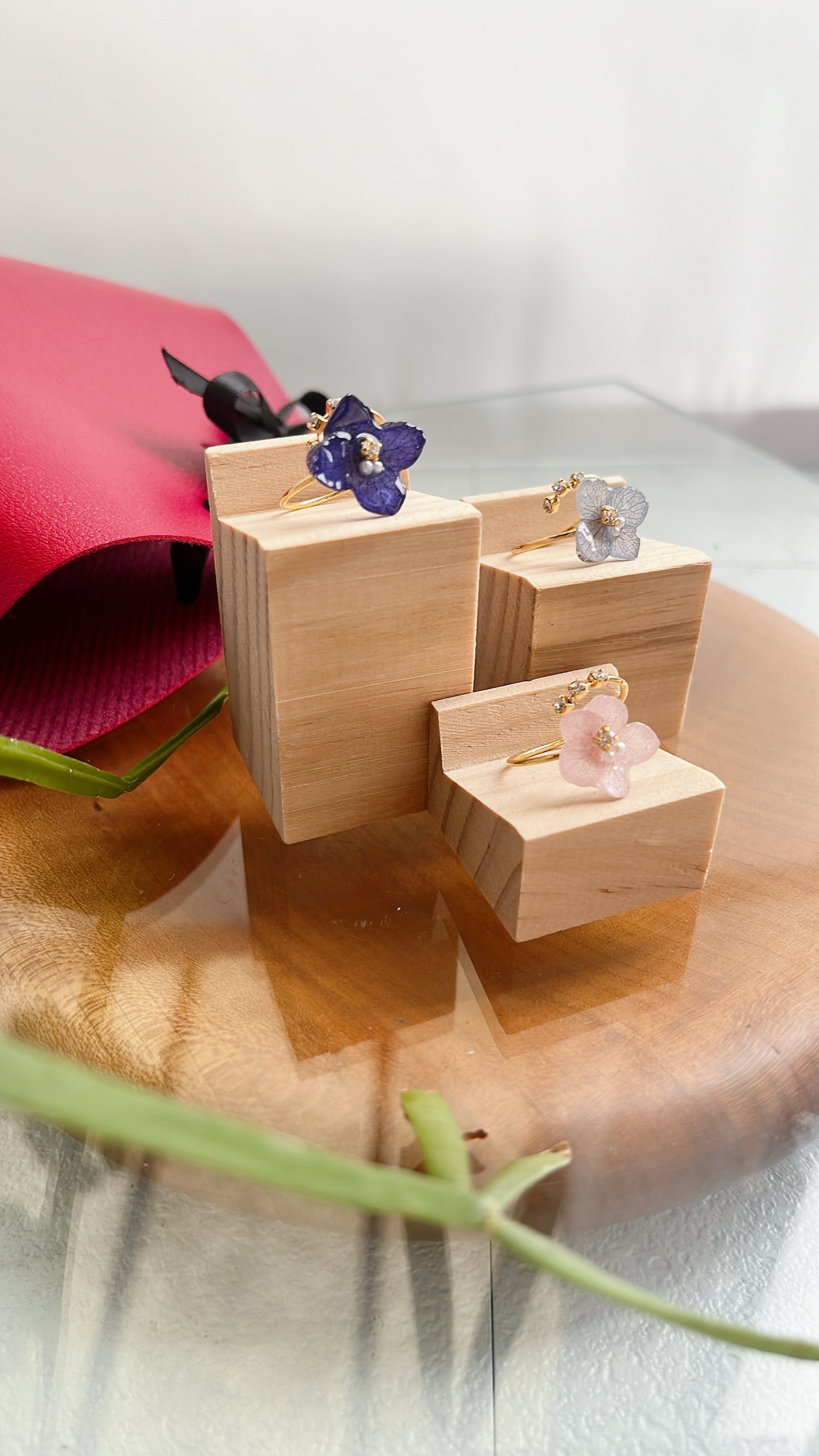 Hydrangea Three Gems NEW Ring No.12