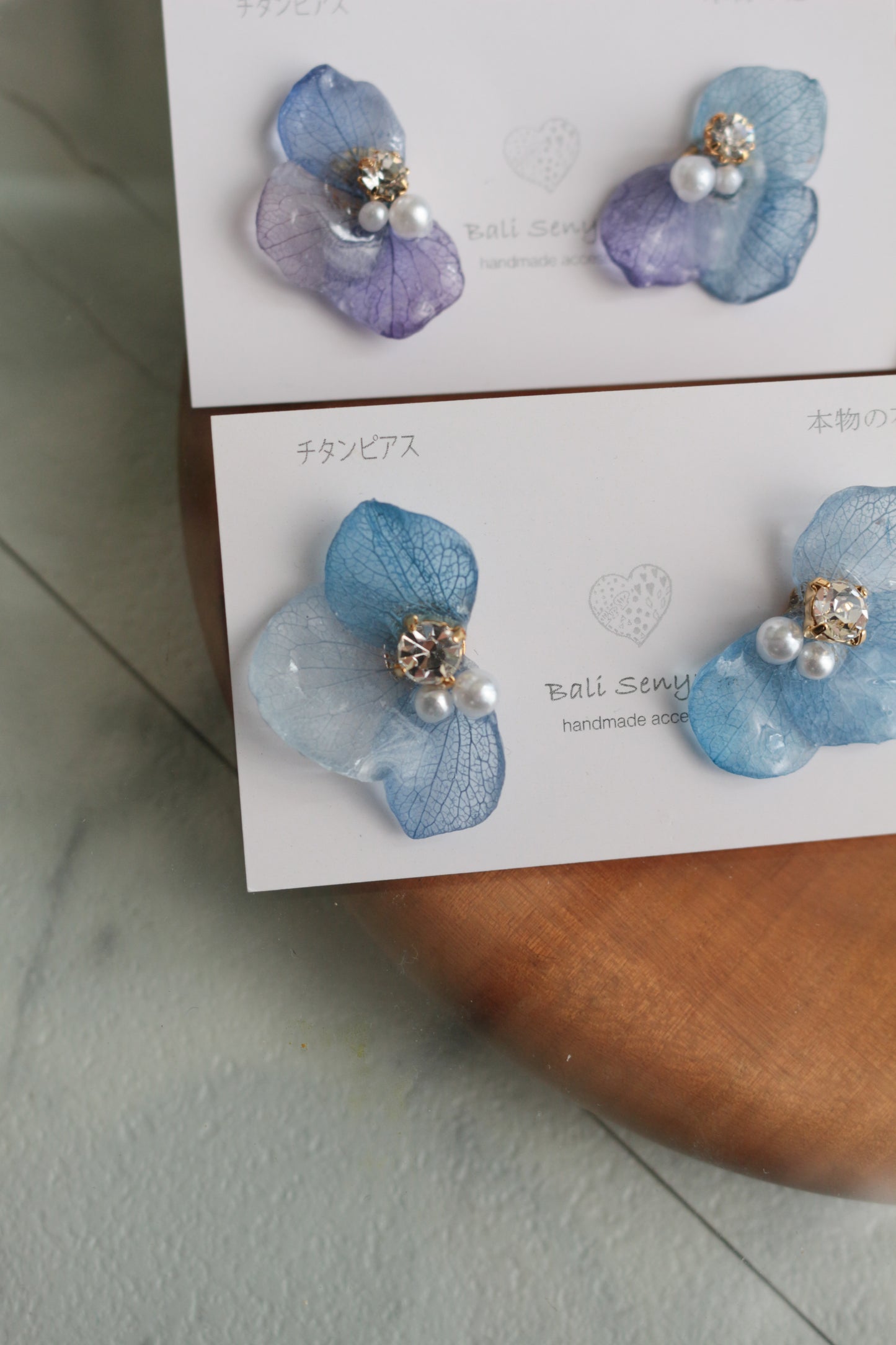 Hydrangea Wing No.134- Titanium Pierce(ピアス)