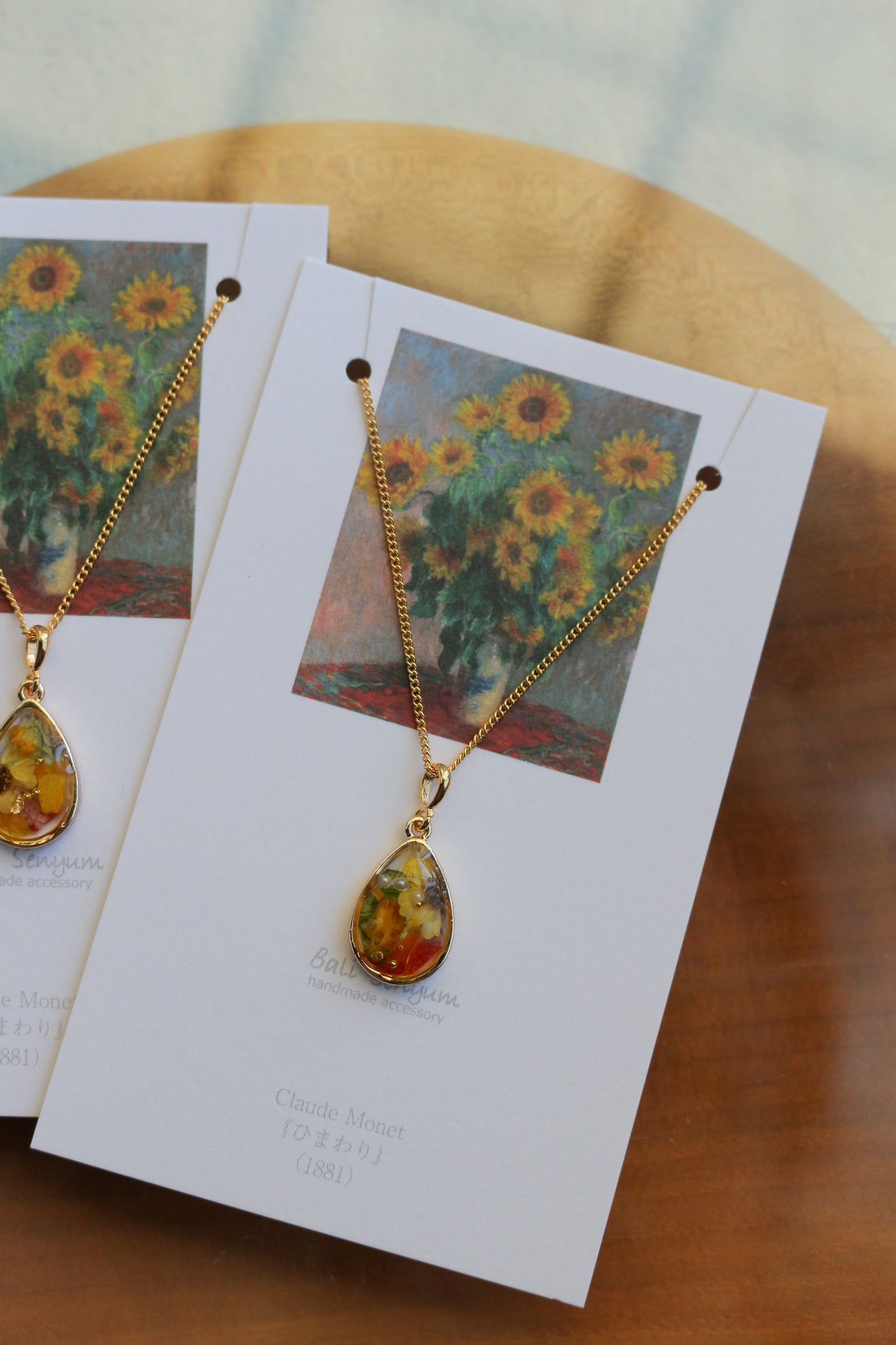 Claude Monet's Sunflowers Inspired Necklace - ひまわり