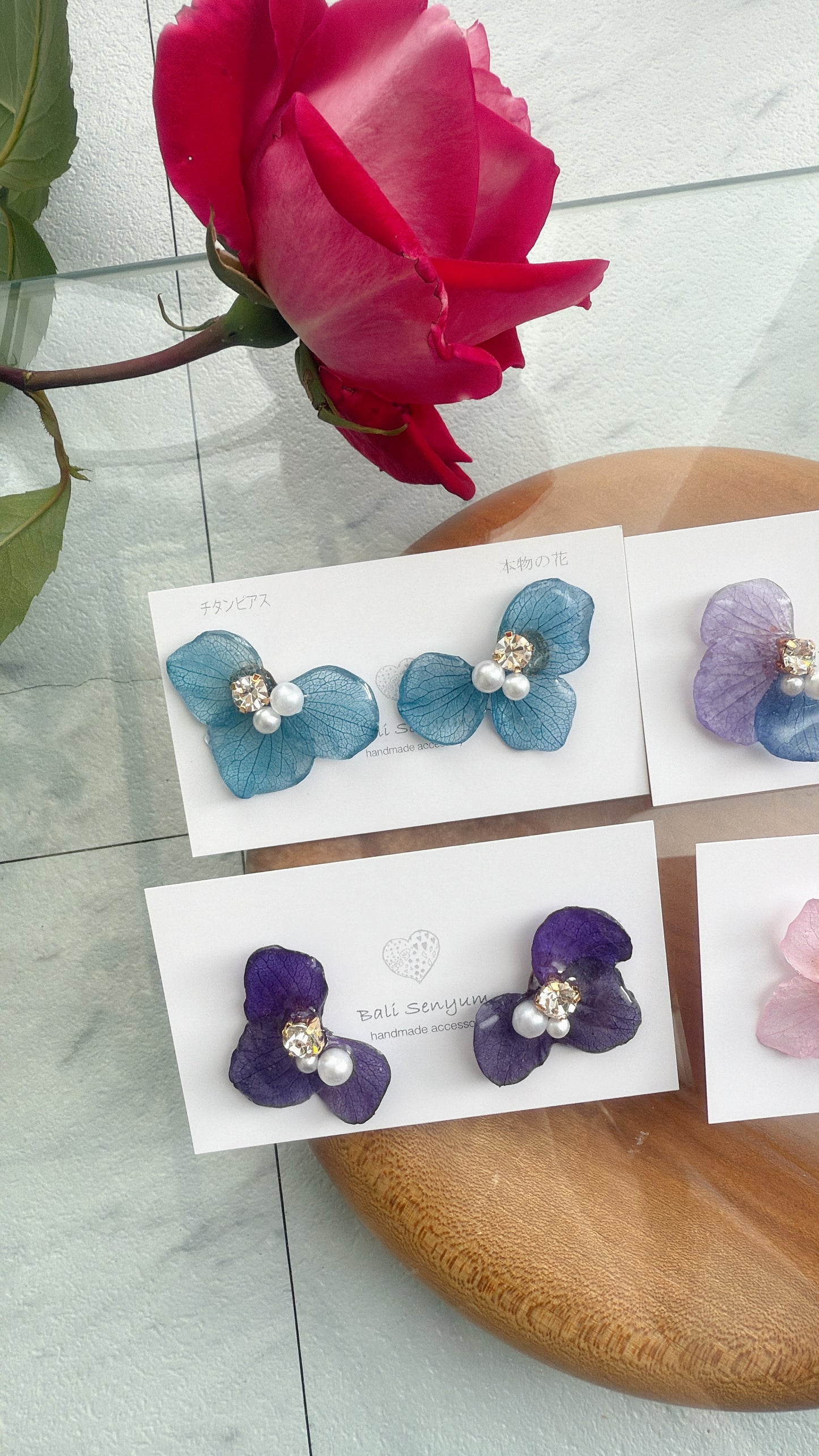 Hydrangea Wing No.113- Titanium Pierce(ピアス)
