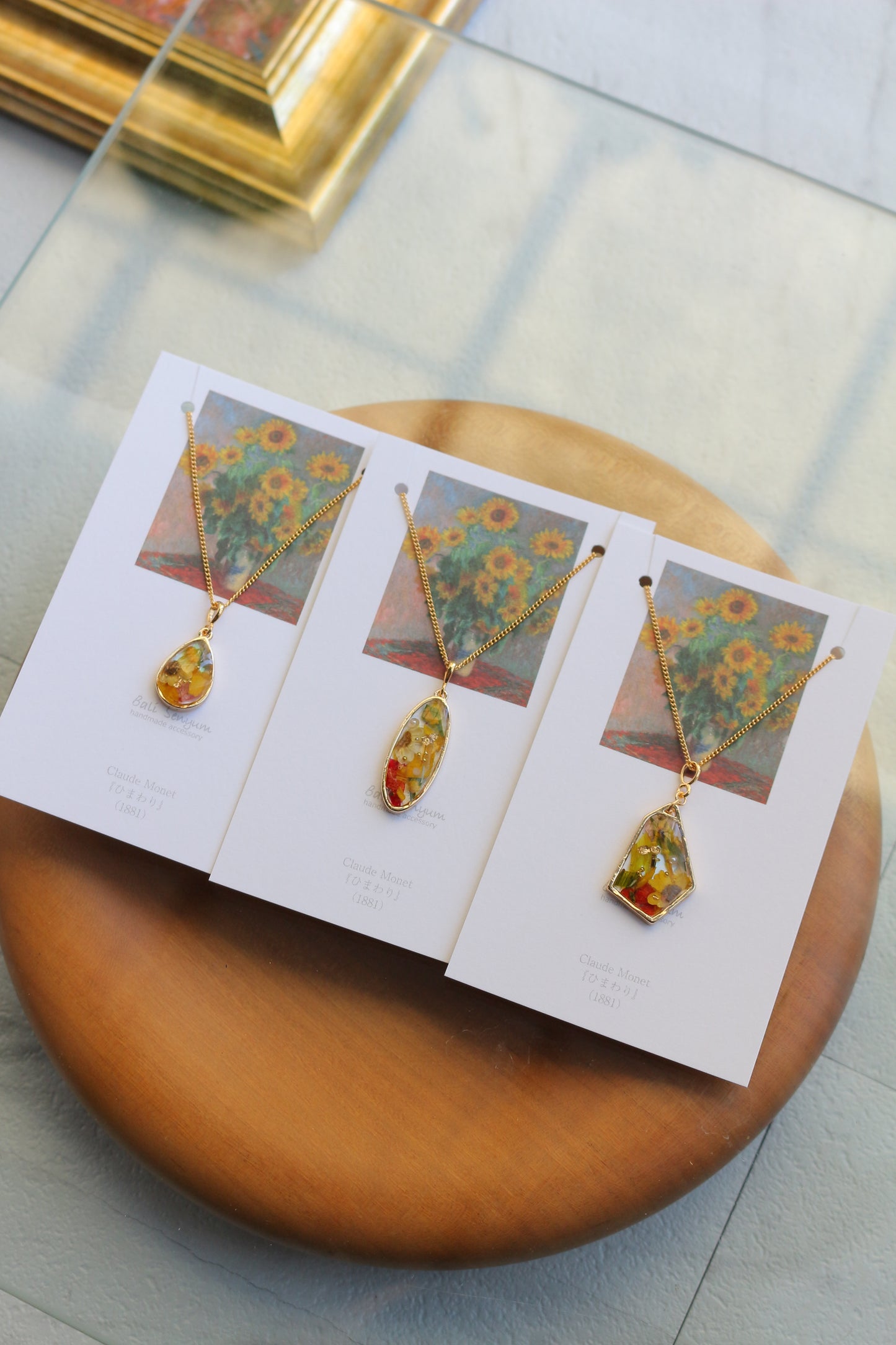 Claude Monet's Sunflowers Inspired Necklace - ひまわり
