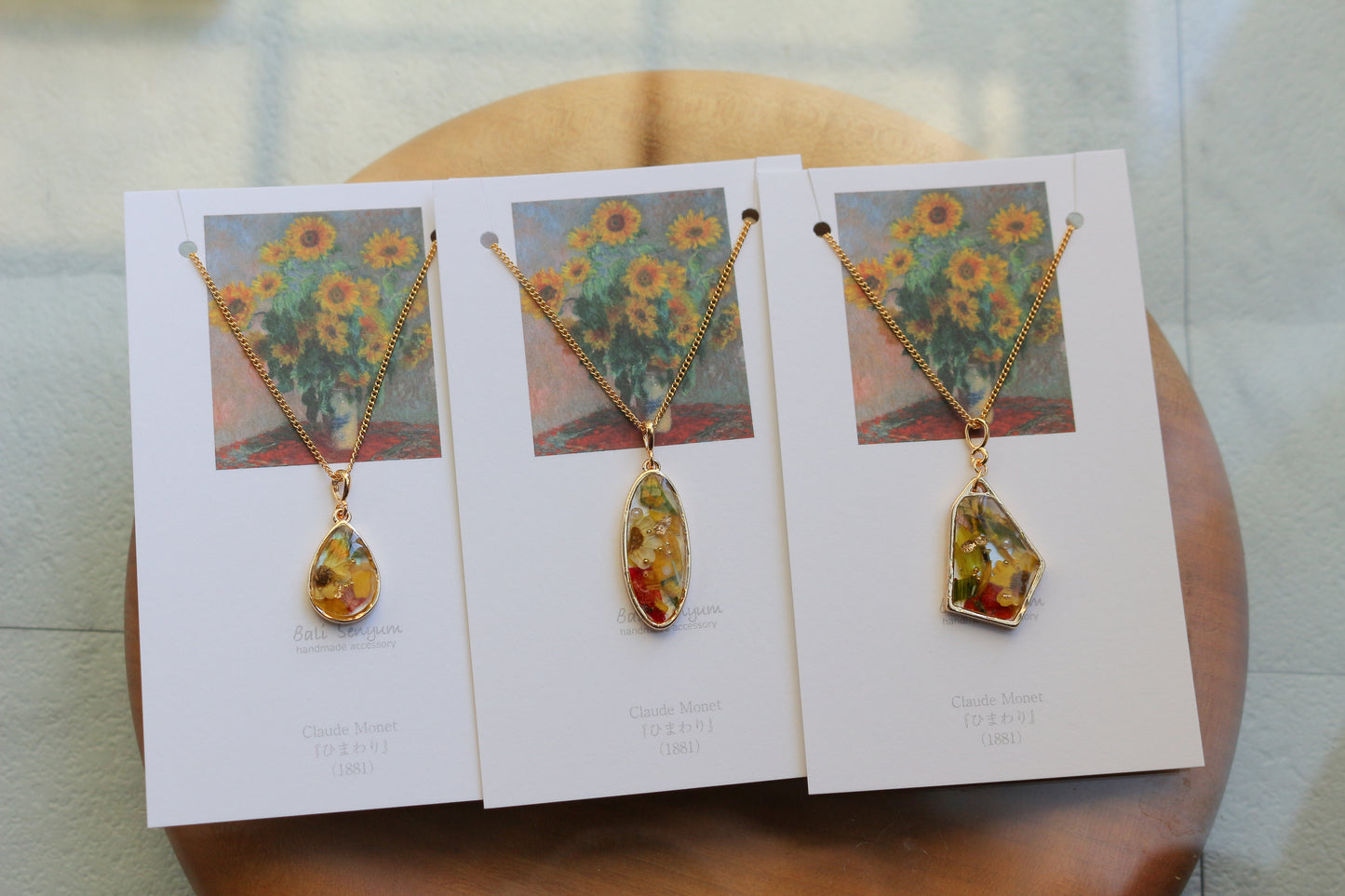 Claude Monet's Sunflowers Inspired Necklace - ひまわり