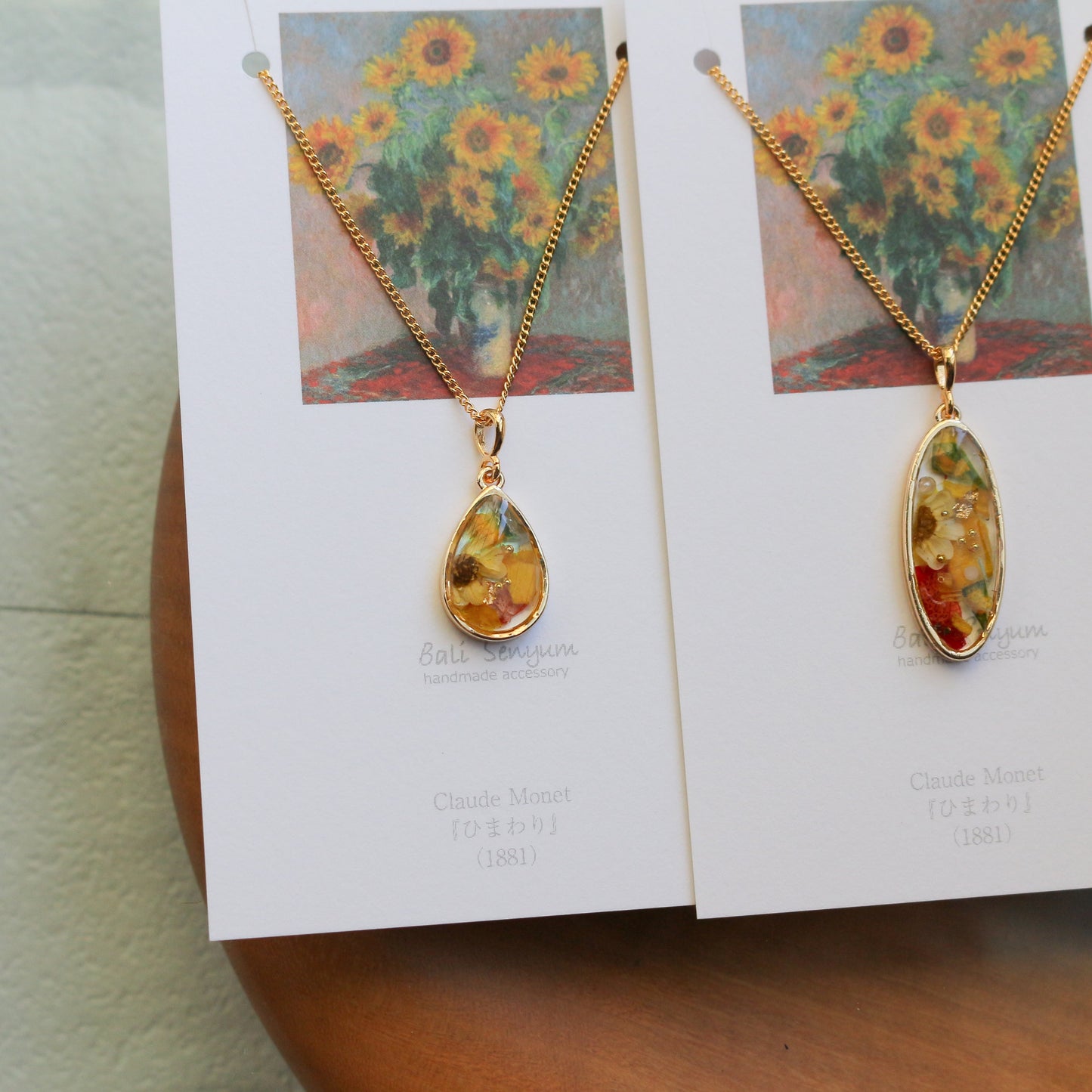 Claude Monet's Sunflowers Inspired Necklace - ひまわり