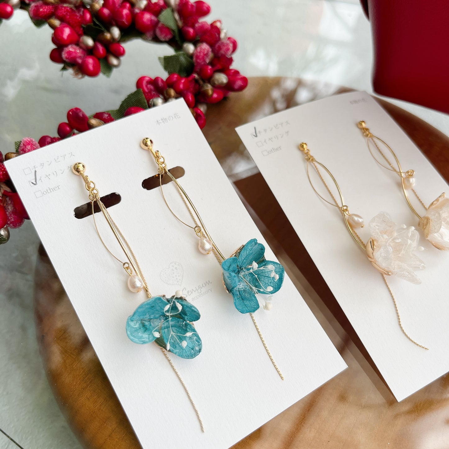 Dangling Flower Earring with Pearl ピアスorイヤリング