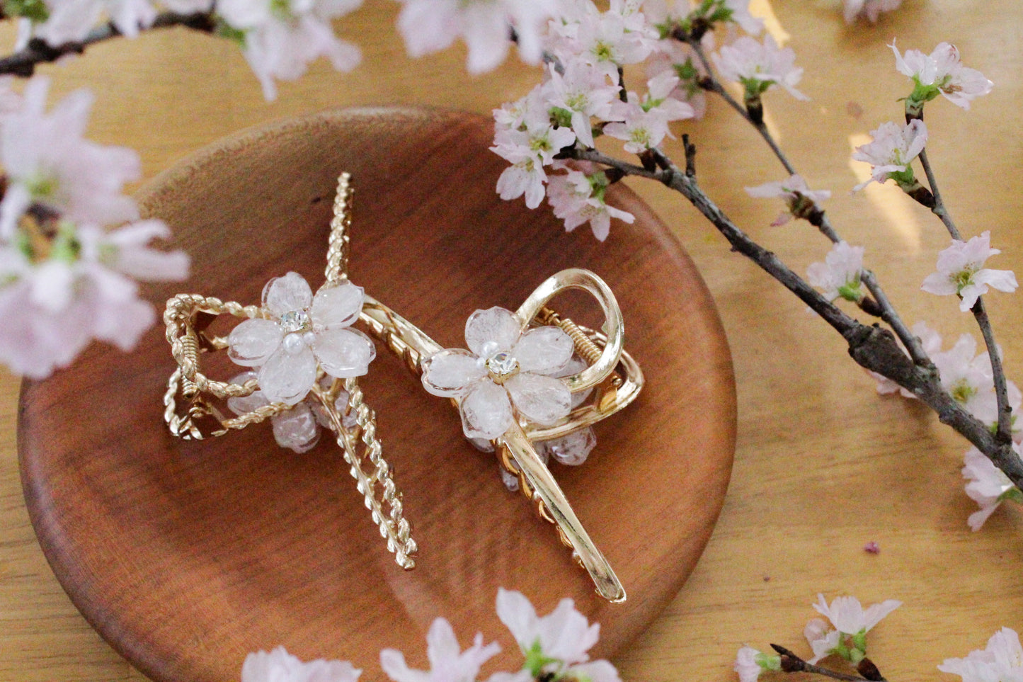 Someiyoshino Sakura Hair Clip - White Big