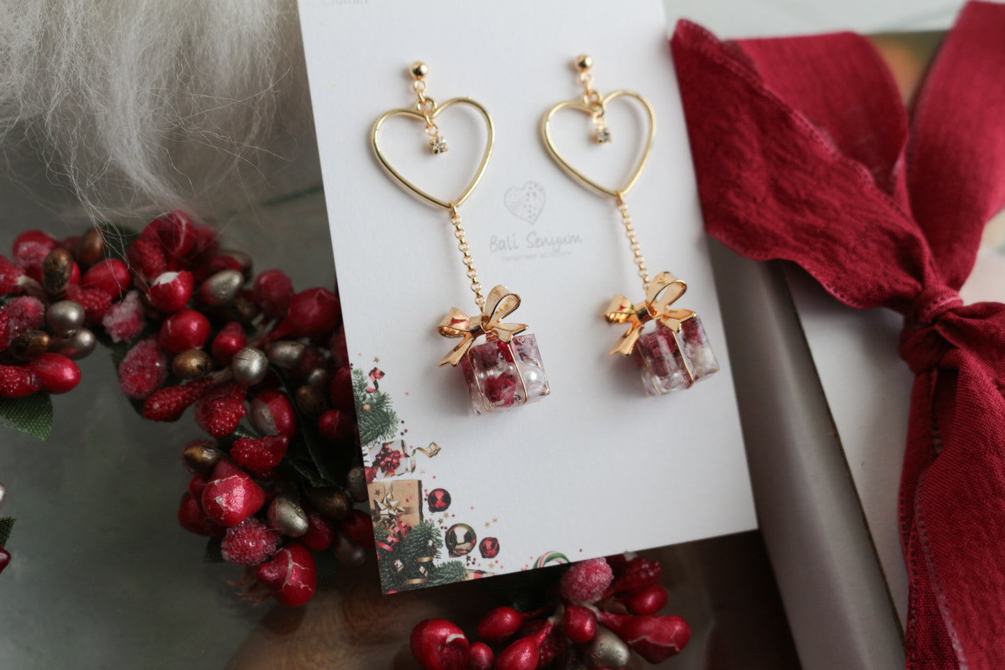 Christmas Heart Earring