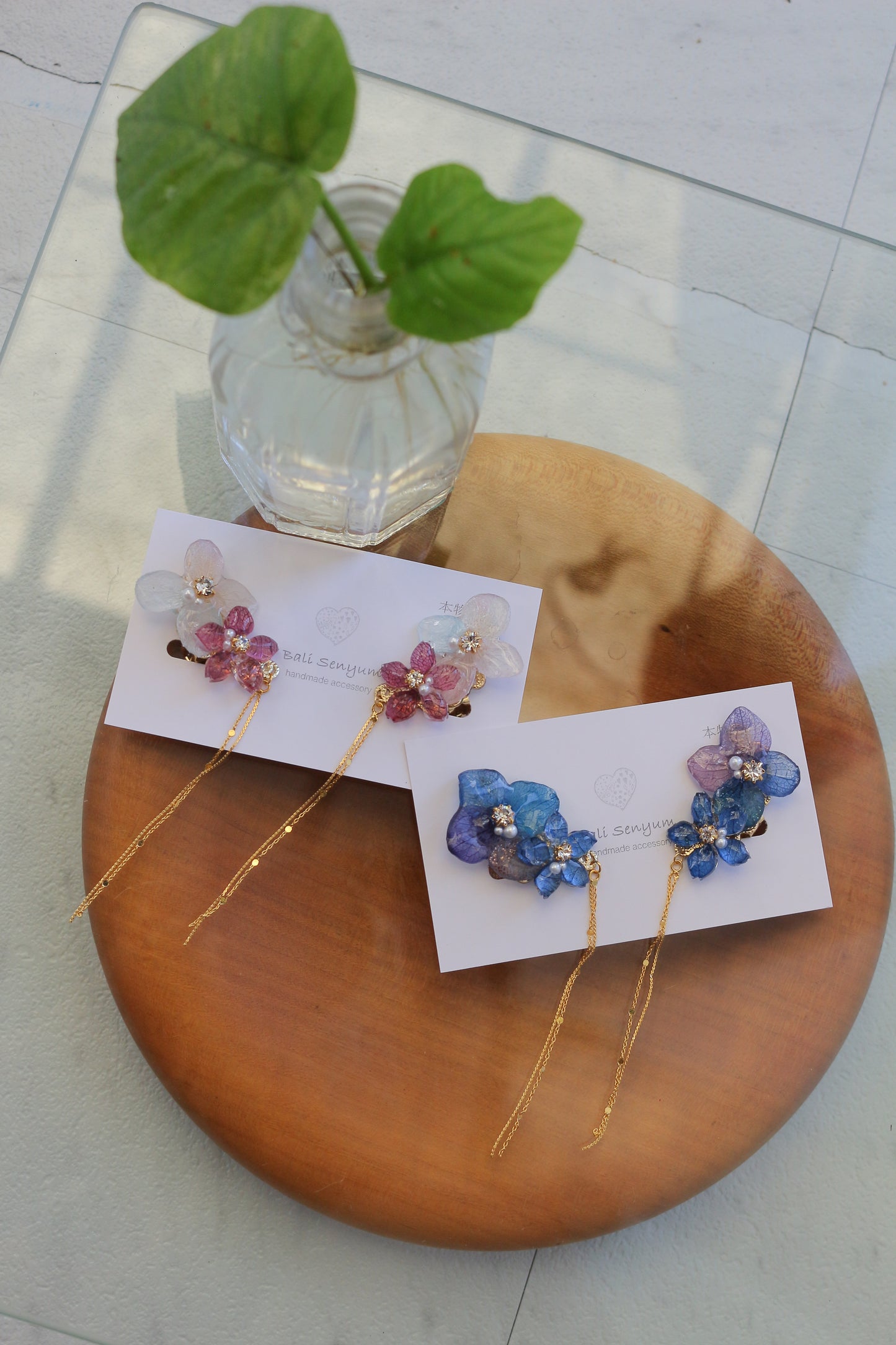 Hydrangea Flying Butterfly No.36 - Clip-on(イヤリング)