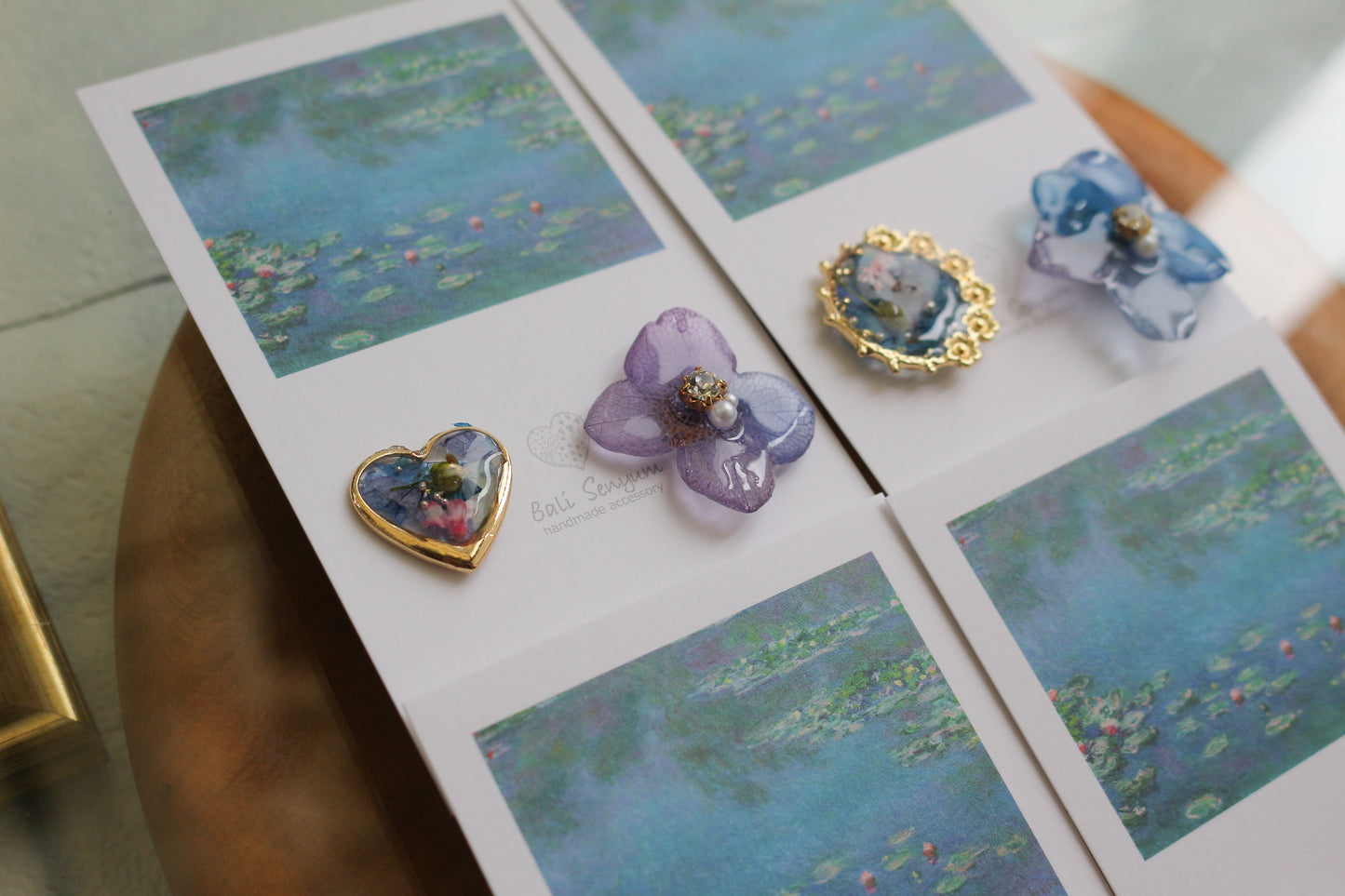 Monet Inspired Flower and Medallion No.9 ピアスTitanium Pierce 睡蓮