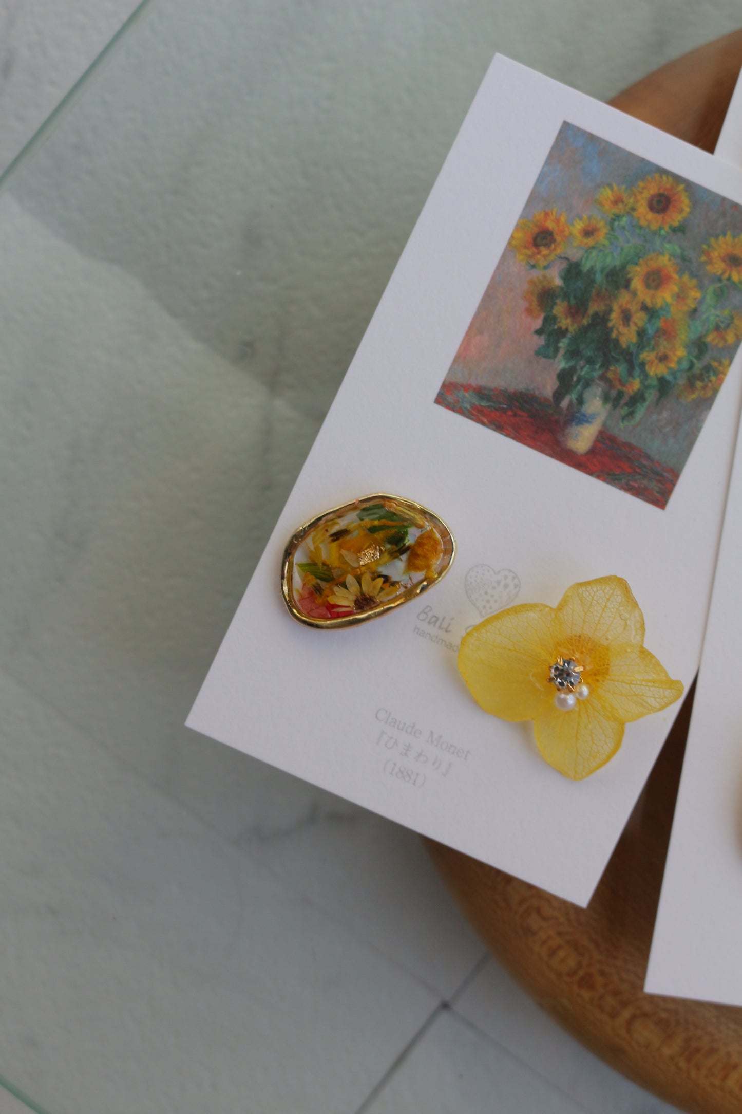 Monet Inspired Flower Earrings No.7 ピアスTitanium Pierce ひまわり