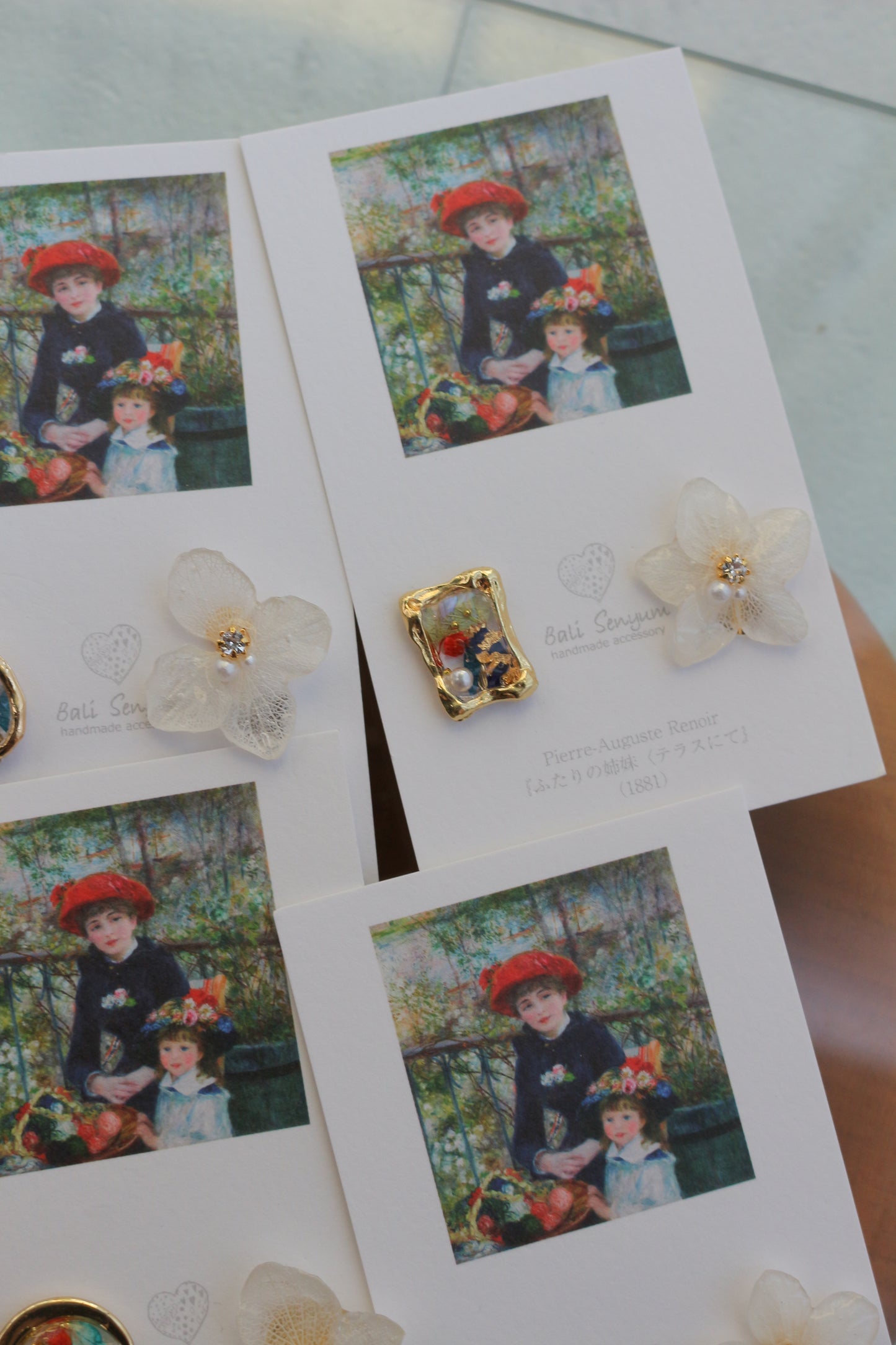 Renoir's Two Sisters Inspired Earrings No.7 イヤリング Clip-on "ふたりの姉妹"