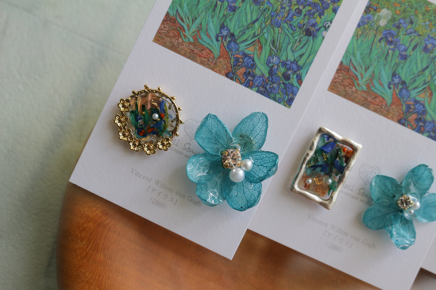 Gogh Inspired Flower and Medallion No.3 イヤリング Clip-on アイリス