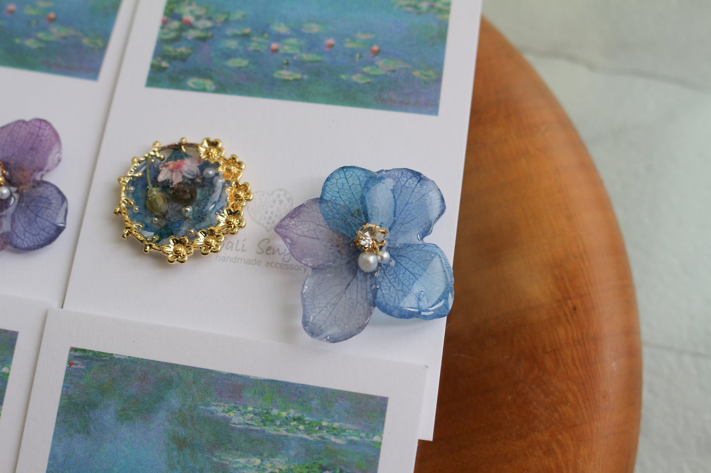 Monet Inspired Flower and Medallion No.9 ピアスTitanium Pierce 睡蓮