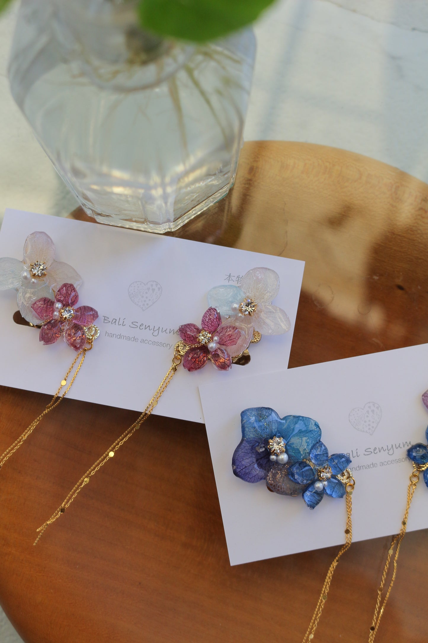 Hydrangea Flying Butterfly No.36 - Clip-on(イヤリング)