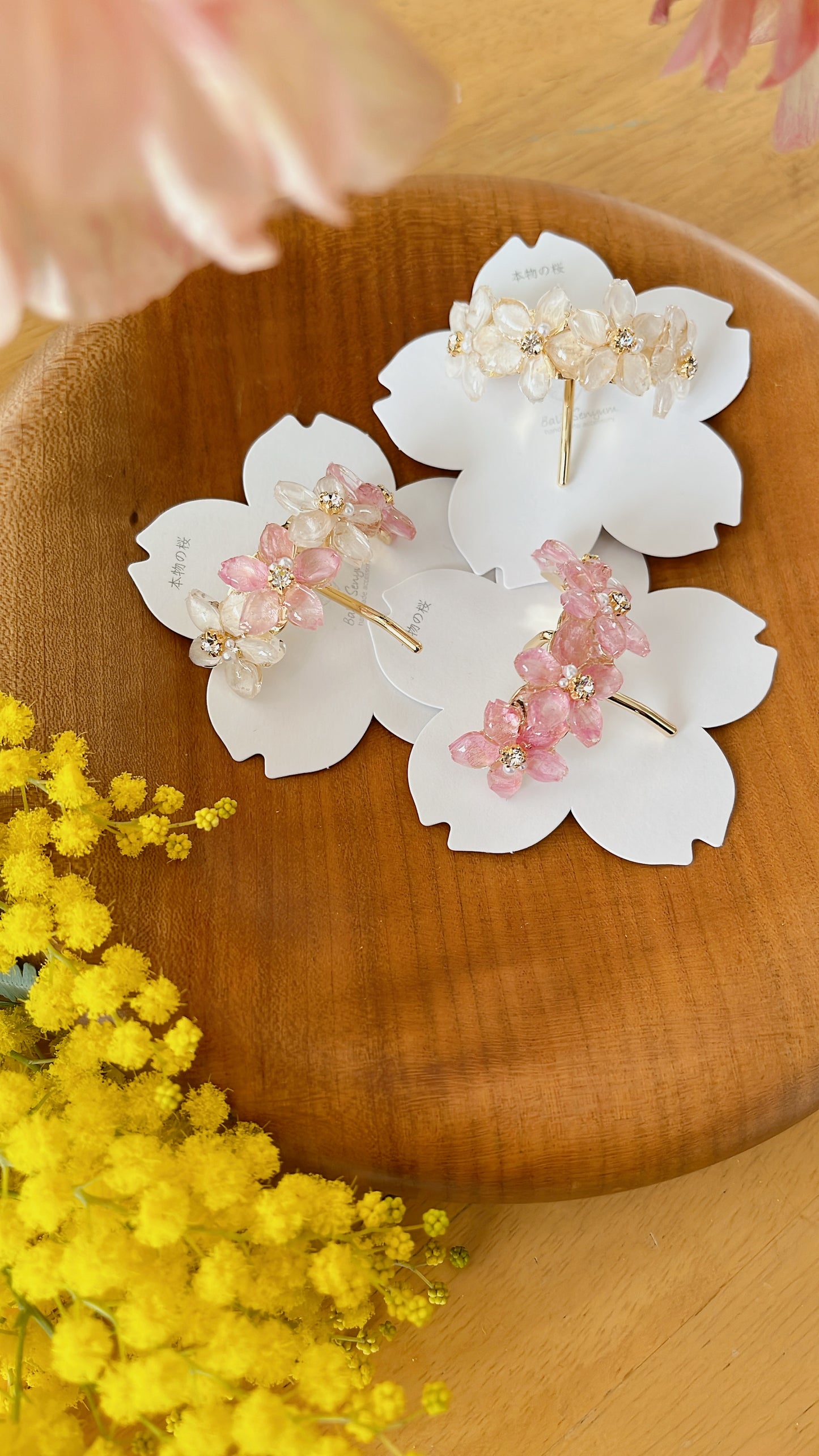 Someiyoshino Ponytail Hook Hair Accessory No.19
