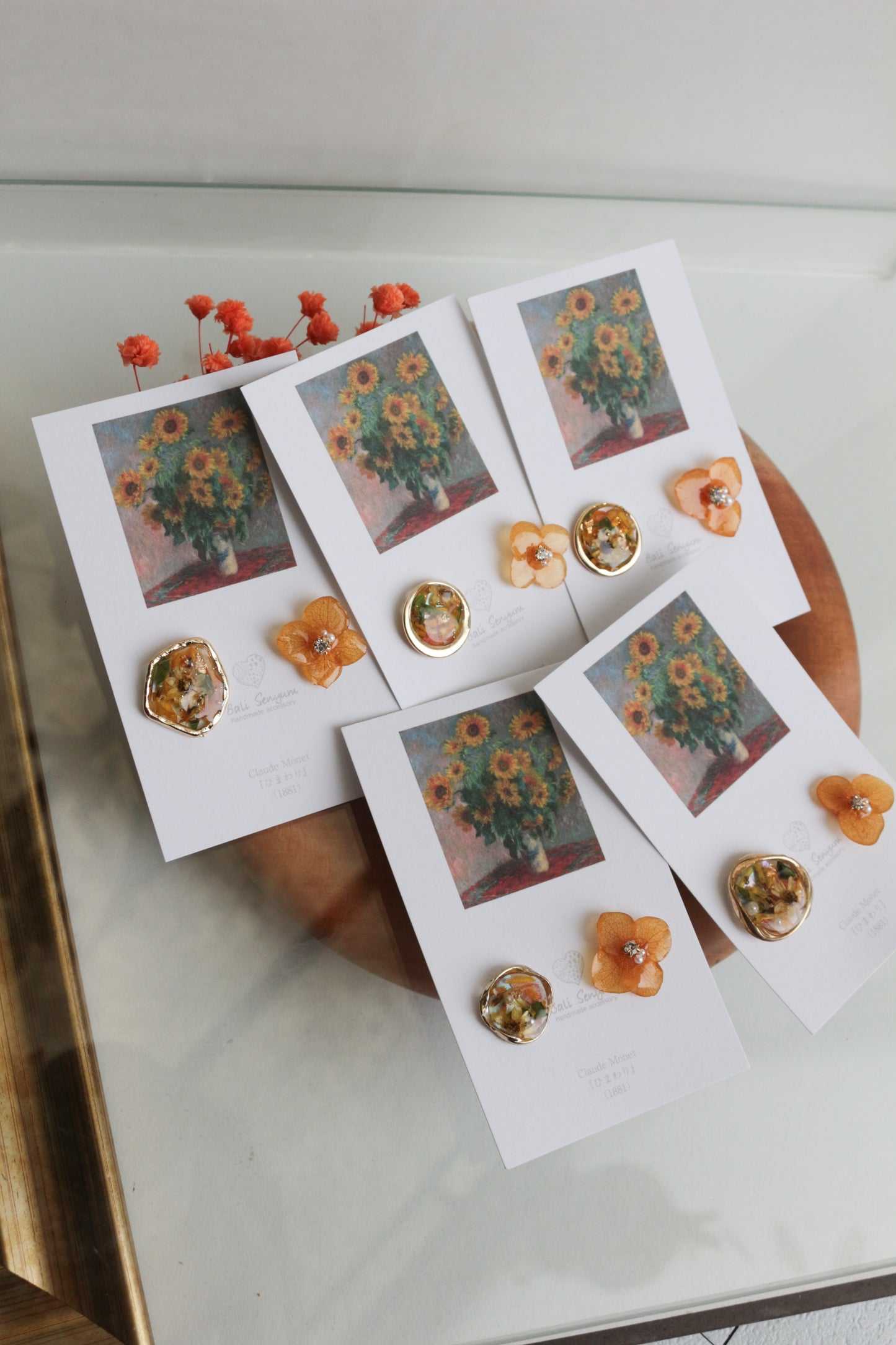 Monet Inspired Flower Earrings No.12 ピアスTitanium Pierce ひまわり