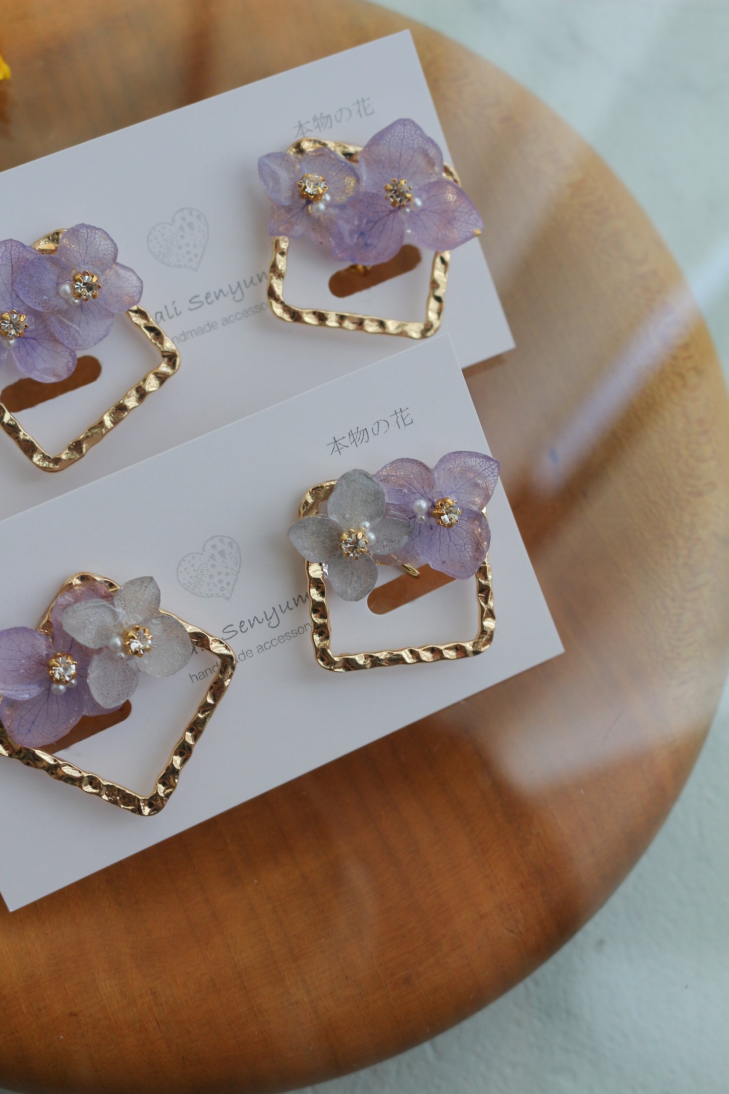 Square Metal with Hydrangea イヤリング Clip-on No.2