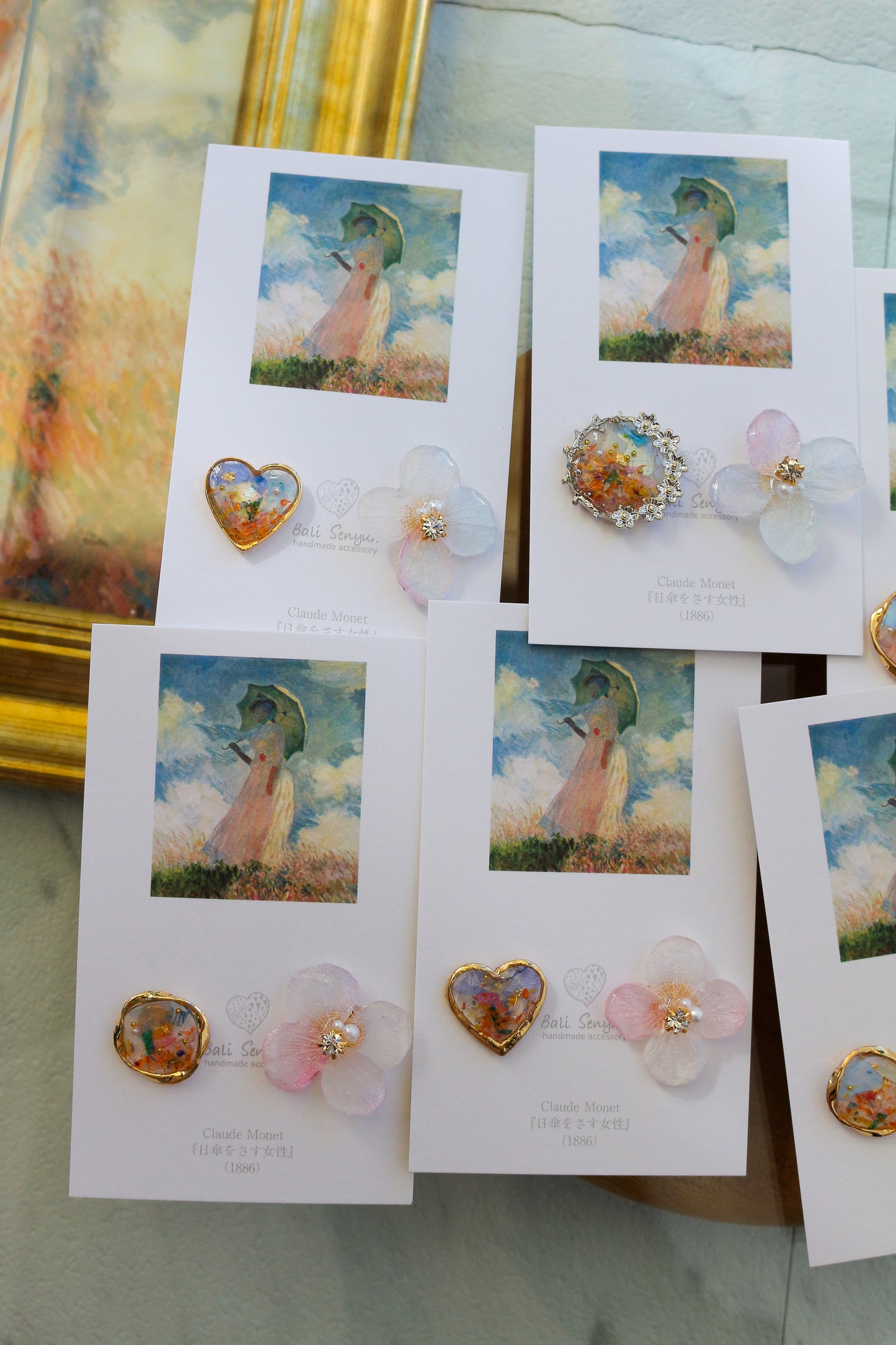 Monet Inspired Flower Earrings No.6 ピアスTitanium Pierce 日傘をさす女性
