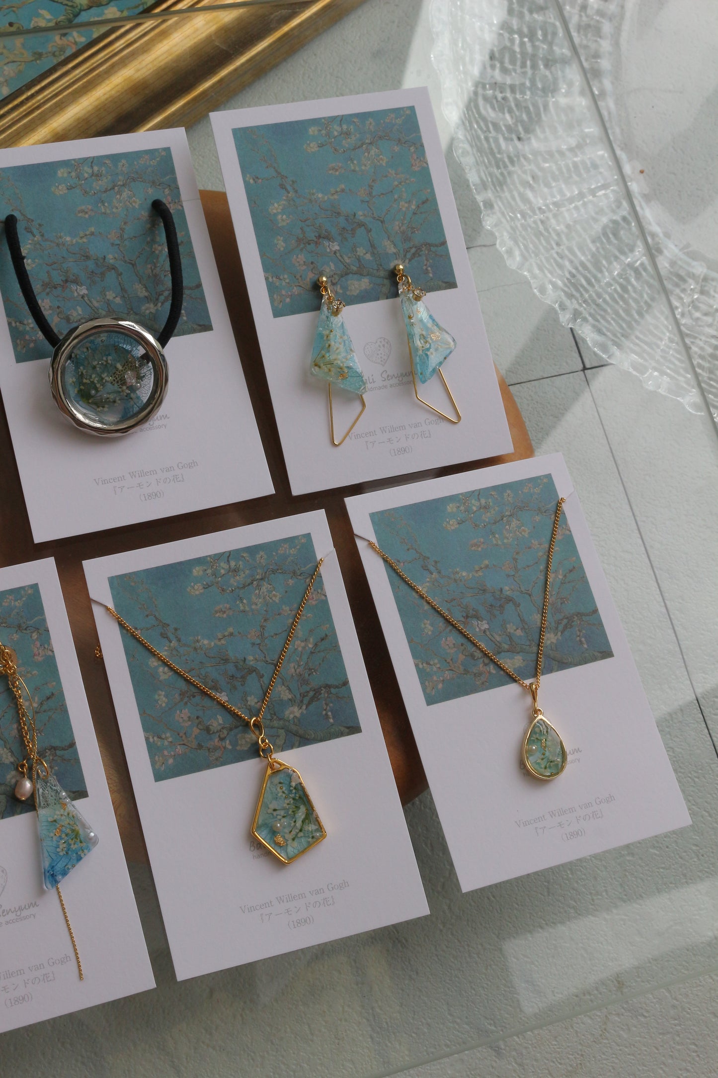 Gogh's Almond Tree in Blossom Inspired Necklace - アーモンドの花