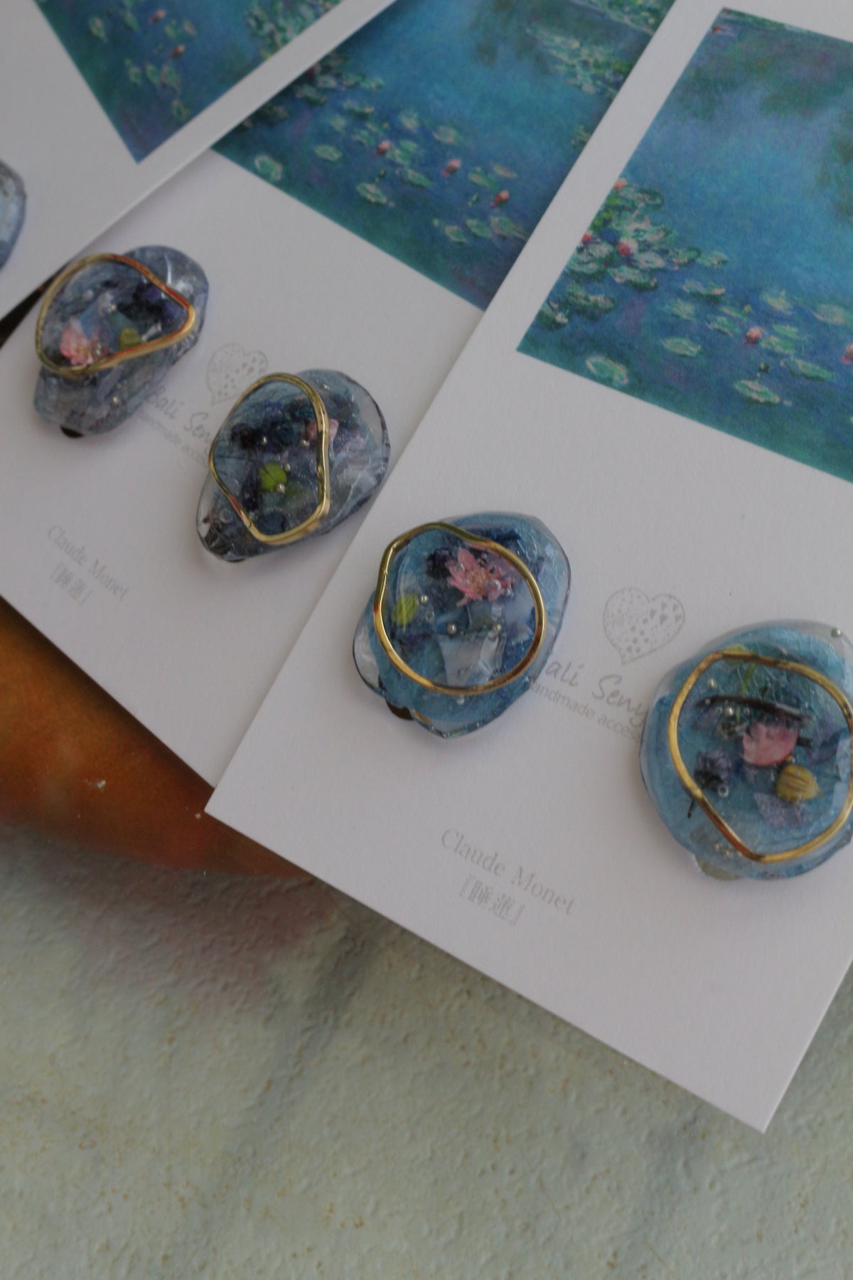 Monet Inspired Flower Medallion Earrings No.6 イヤリング Clip-on 睡蓮