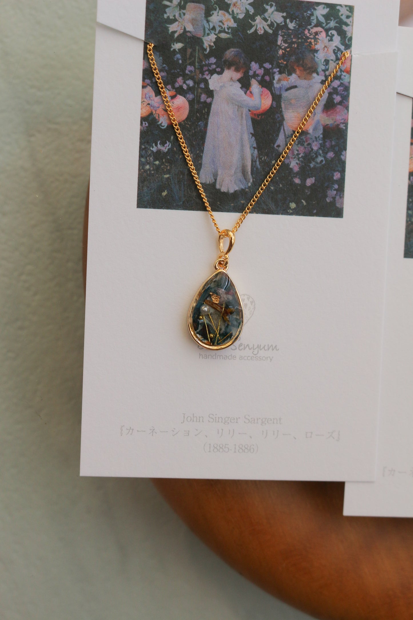 Sargent Inspired Necklace - カーネーション 、リリー、リリー、ローズ