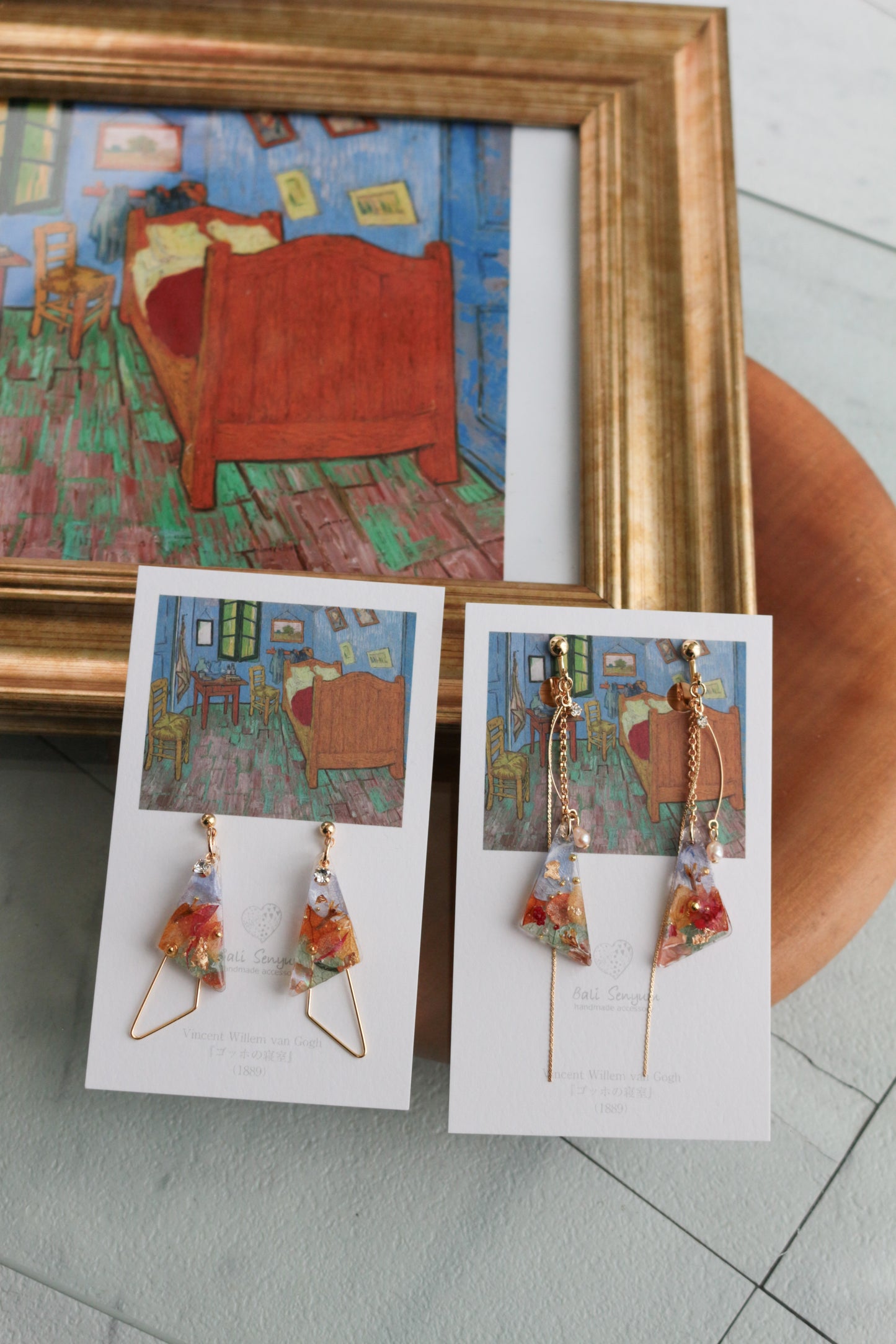 Gogh Inspired Earrings Bedroom in Arles-ゴッホの寝室