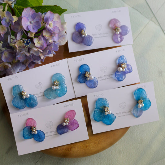 Hydrangea Wing No.122- Titanium Pierce(ピアス)