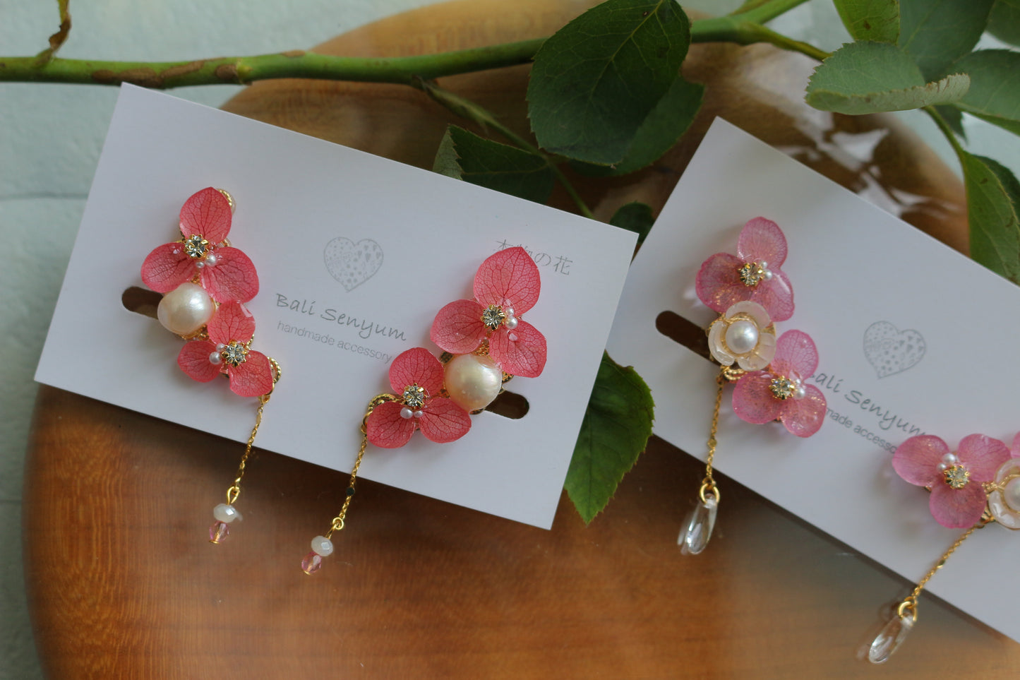 Hydrangea Pearl Flower Earring No.2- Clip-on(イヤリング)