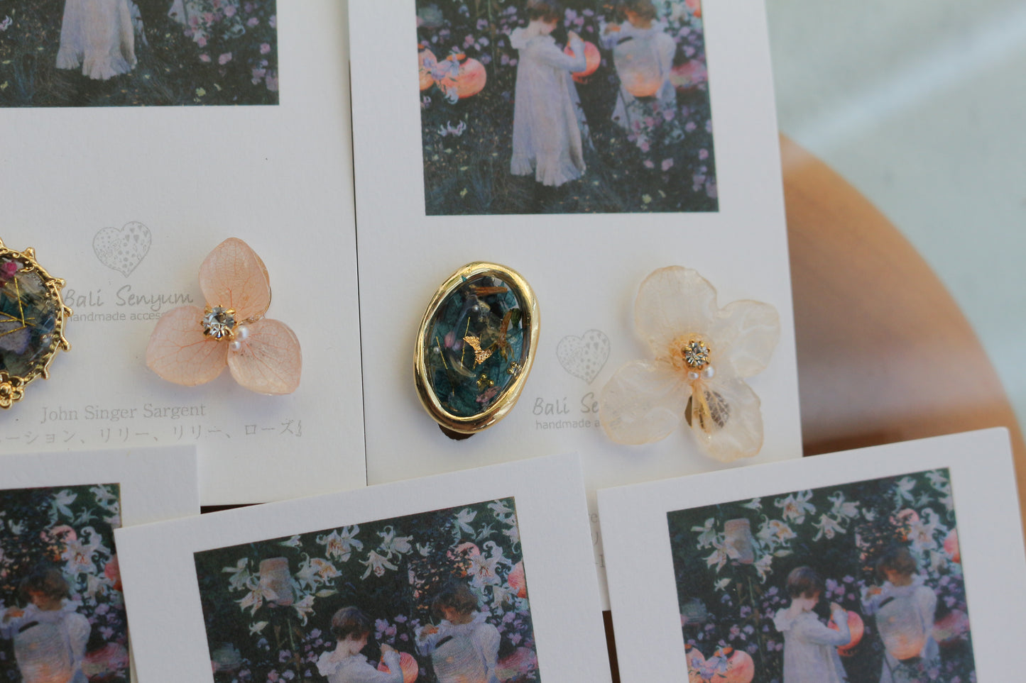 Sargent Inspired Flower and Medallion No.3 イヤリングClip-on