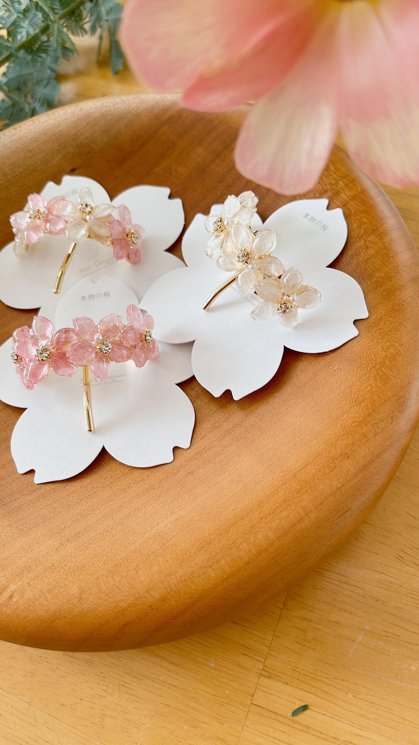 Someiyoshino Ponytail Hook Hair Accessory No.19