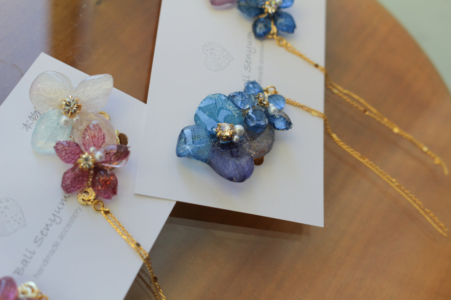 Hydrangea Flying Butterfly No.36 - Clip-on(イヤリング)