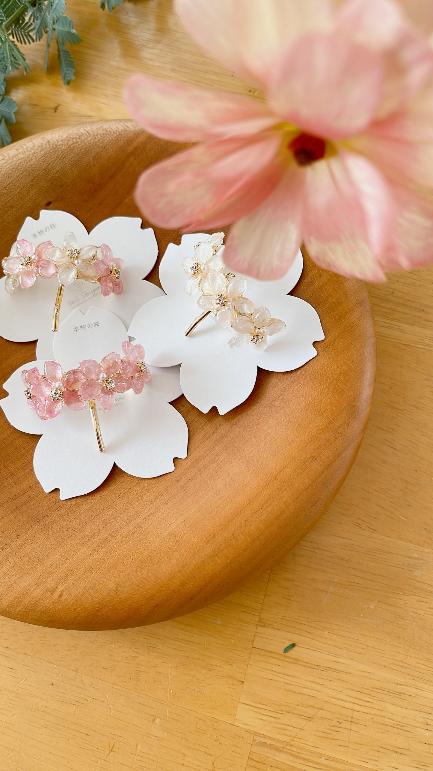 Someiyoshino Ponytail Hook Hair Accessory No.19