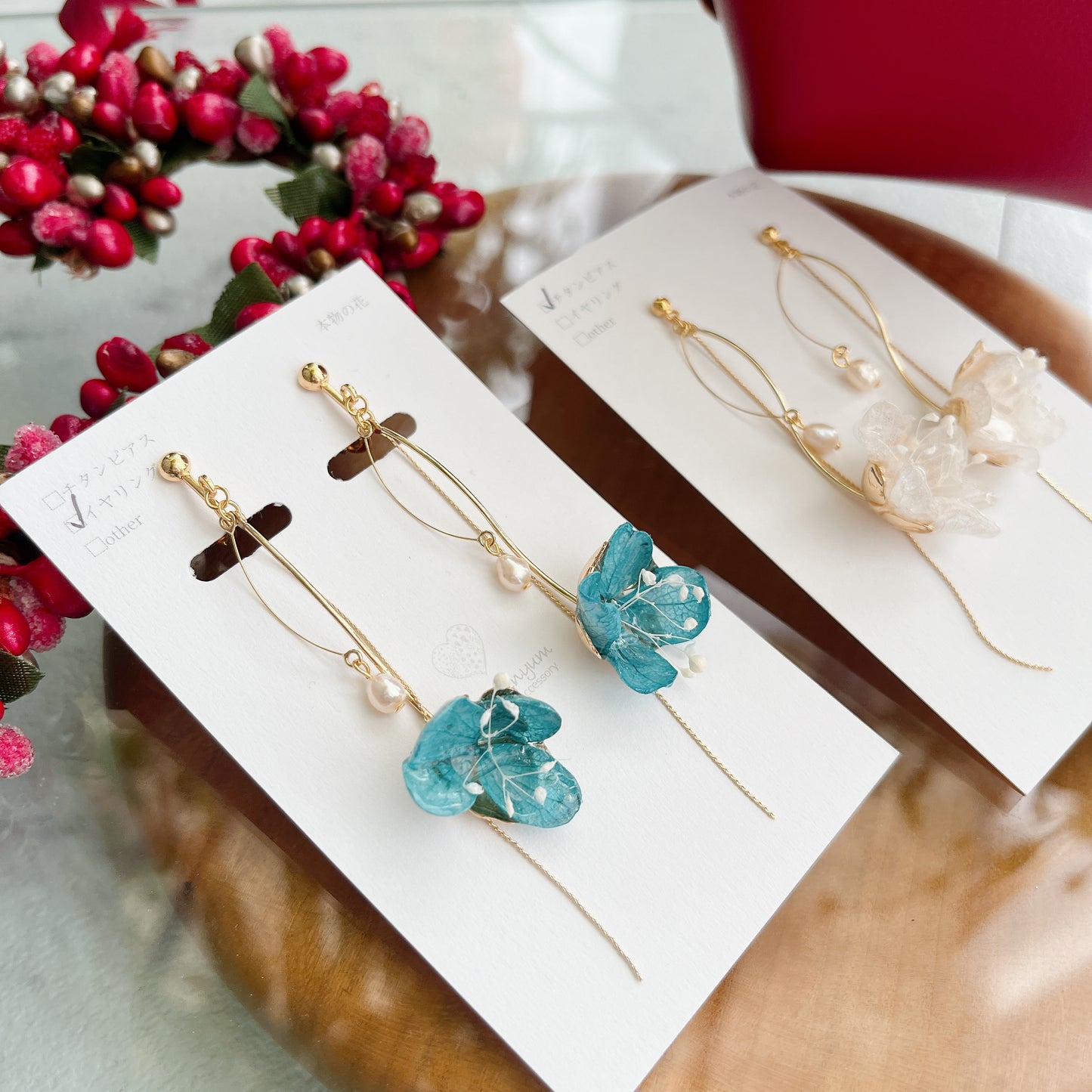 Dangling Flower Earring with Pearl ピアスorイヤリング