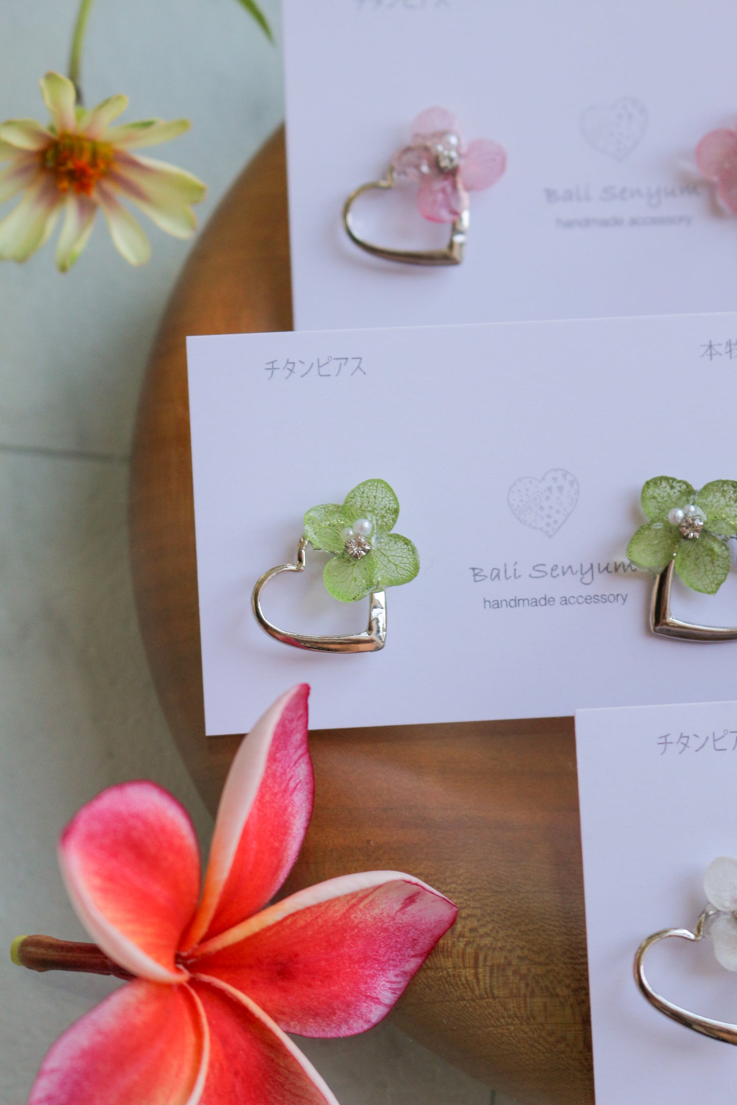 Hydrangea Heart metal 紫陽花 No.6 - Titanium pierce ピアス