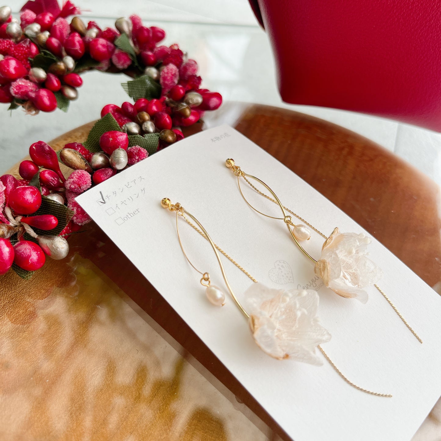 Dangling Flower Earring with Pearl ピアスorイヤリング