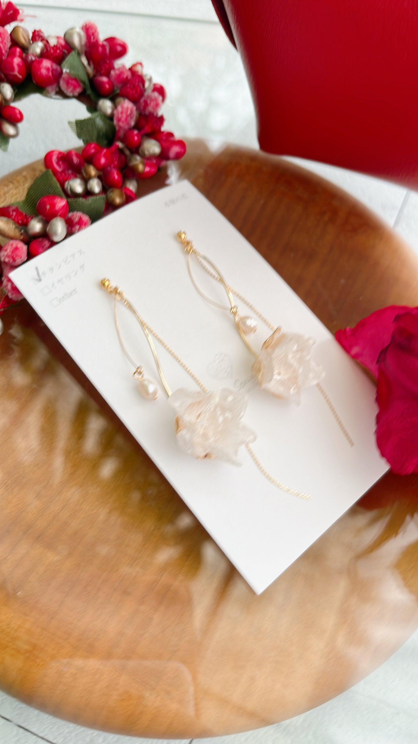 Dangling Flower Earring with Pearl ピアスorイヤリング
