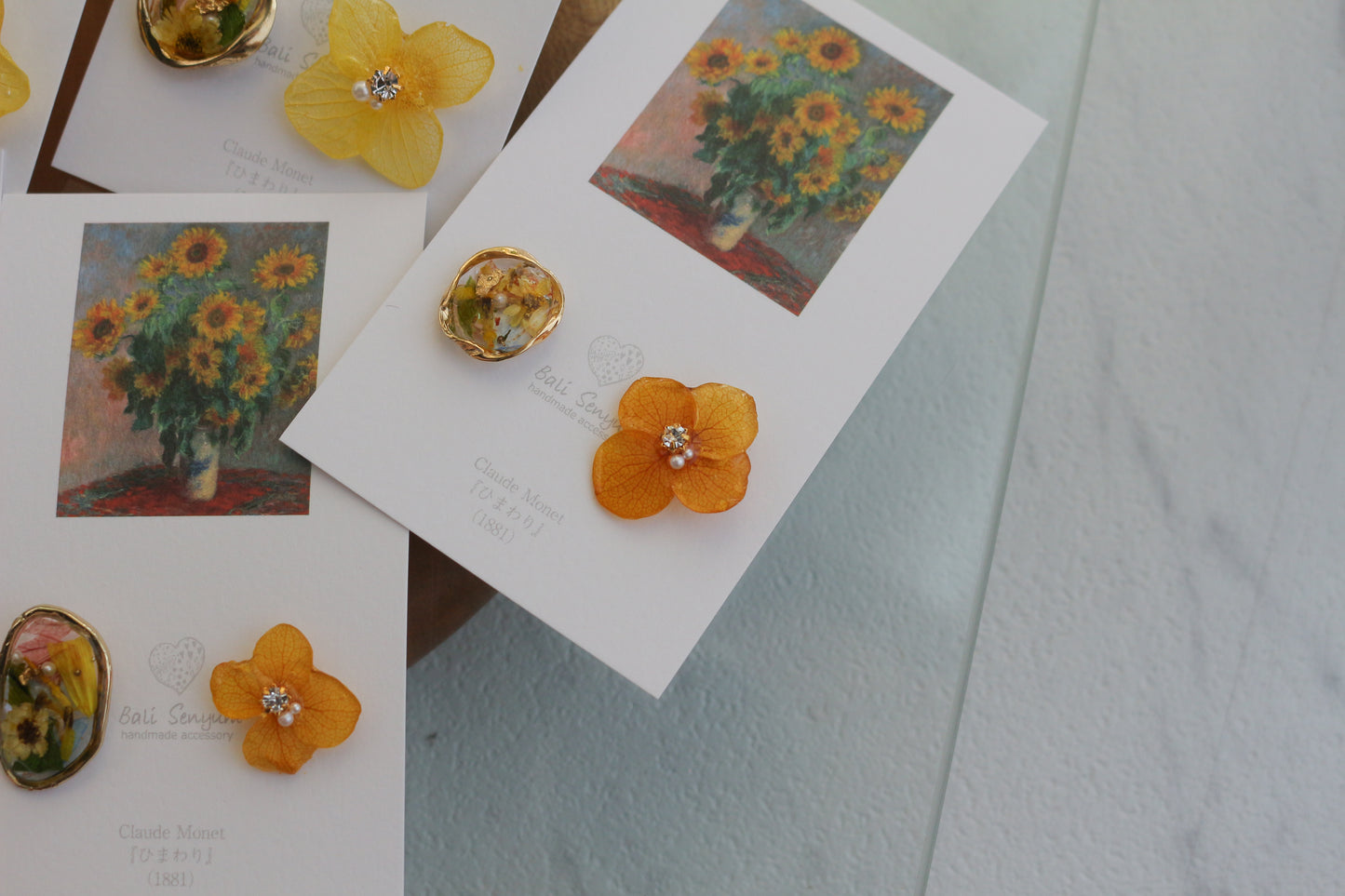 Monet Inspired Flower Earrings No.9 ピアスTitanium Pierce ひまわり