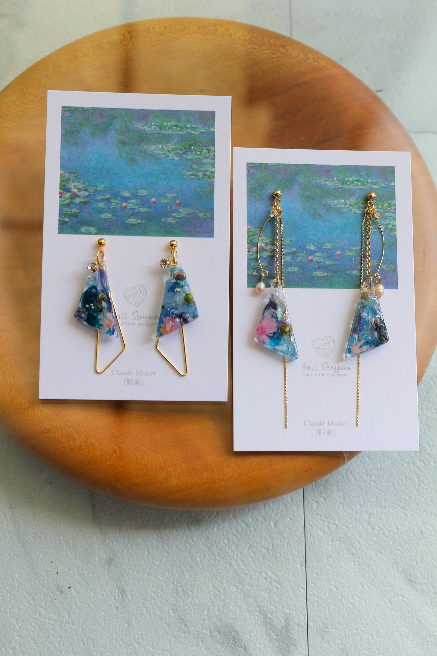 Claude Monet Water Lilies Inspired Triangular Floral -睡蓮